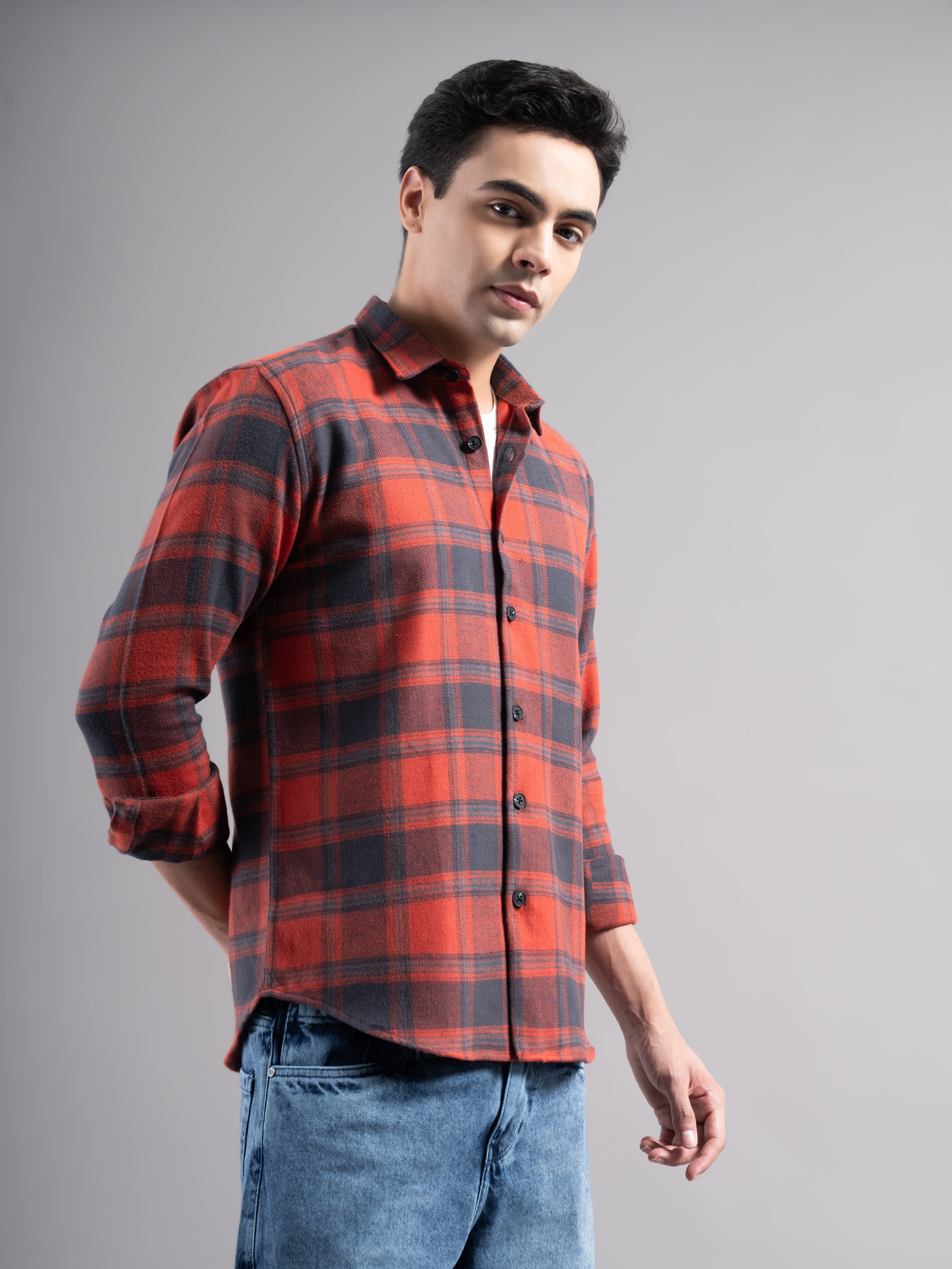 Men Auron Checks Shirt