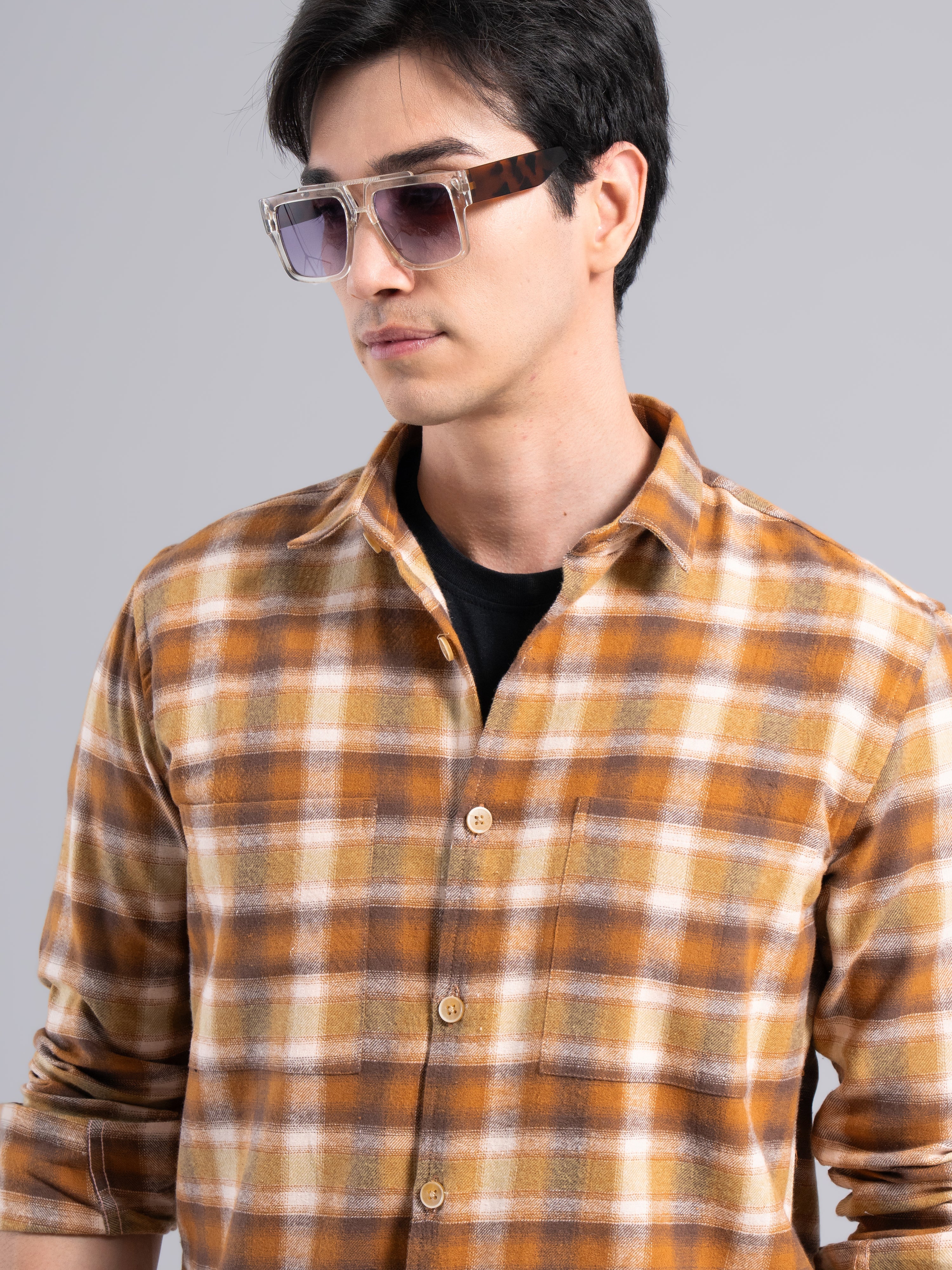 Men Balen Checks Shirt