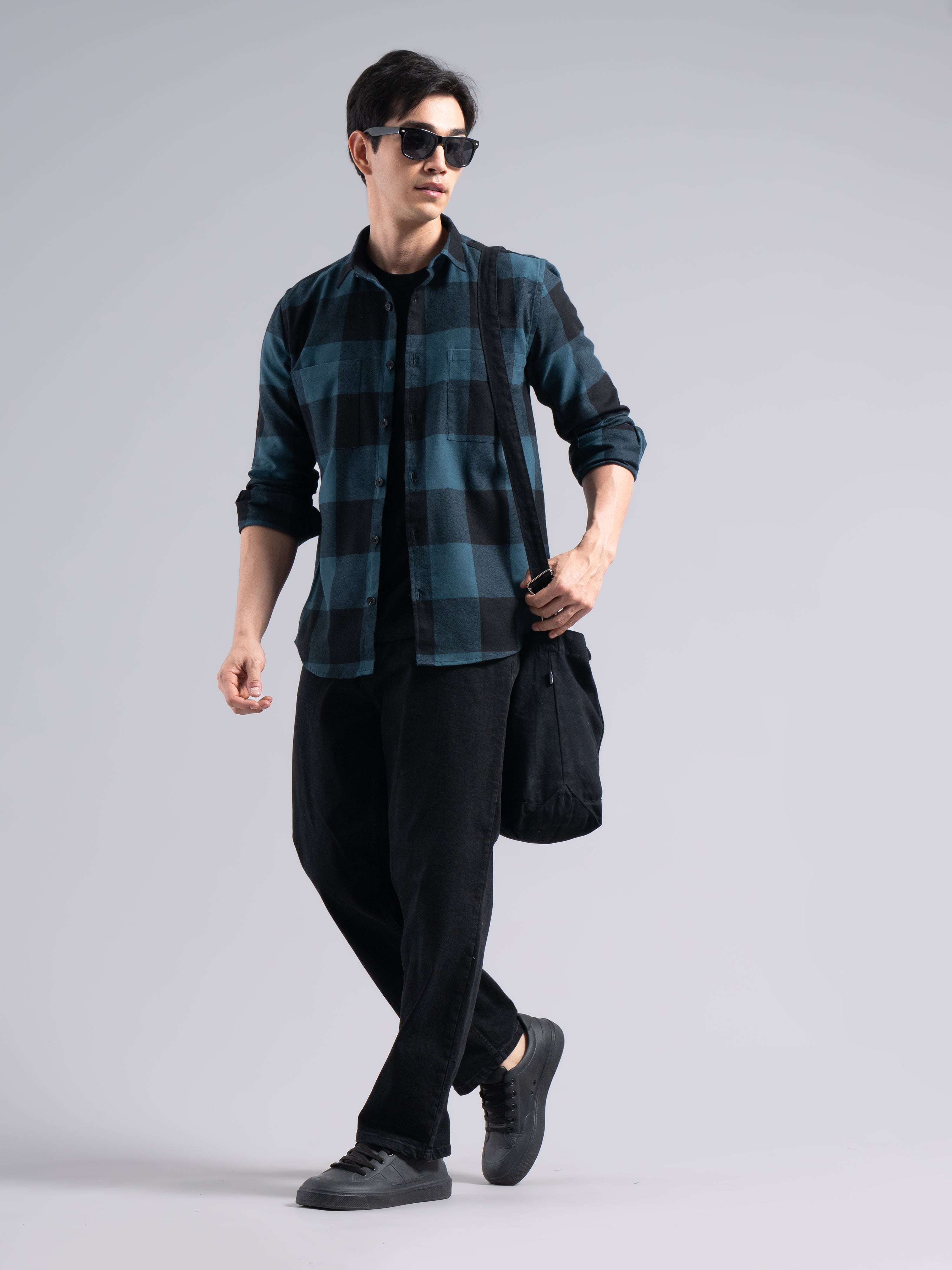 Men Bekor Checks Shirt
