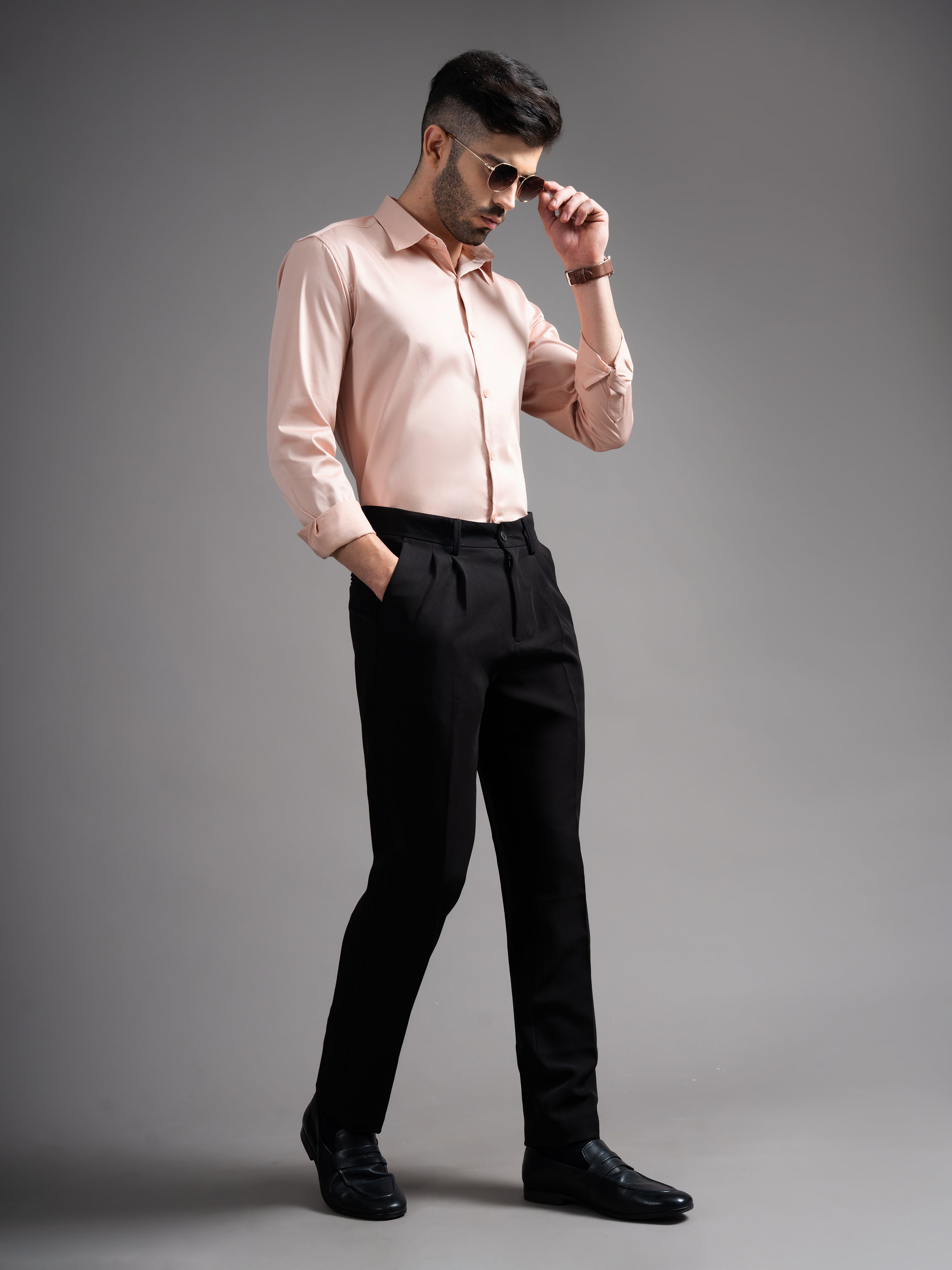 Men Garn Solid Peach Shirt