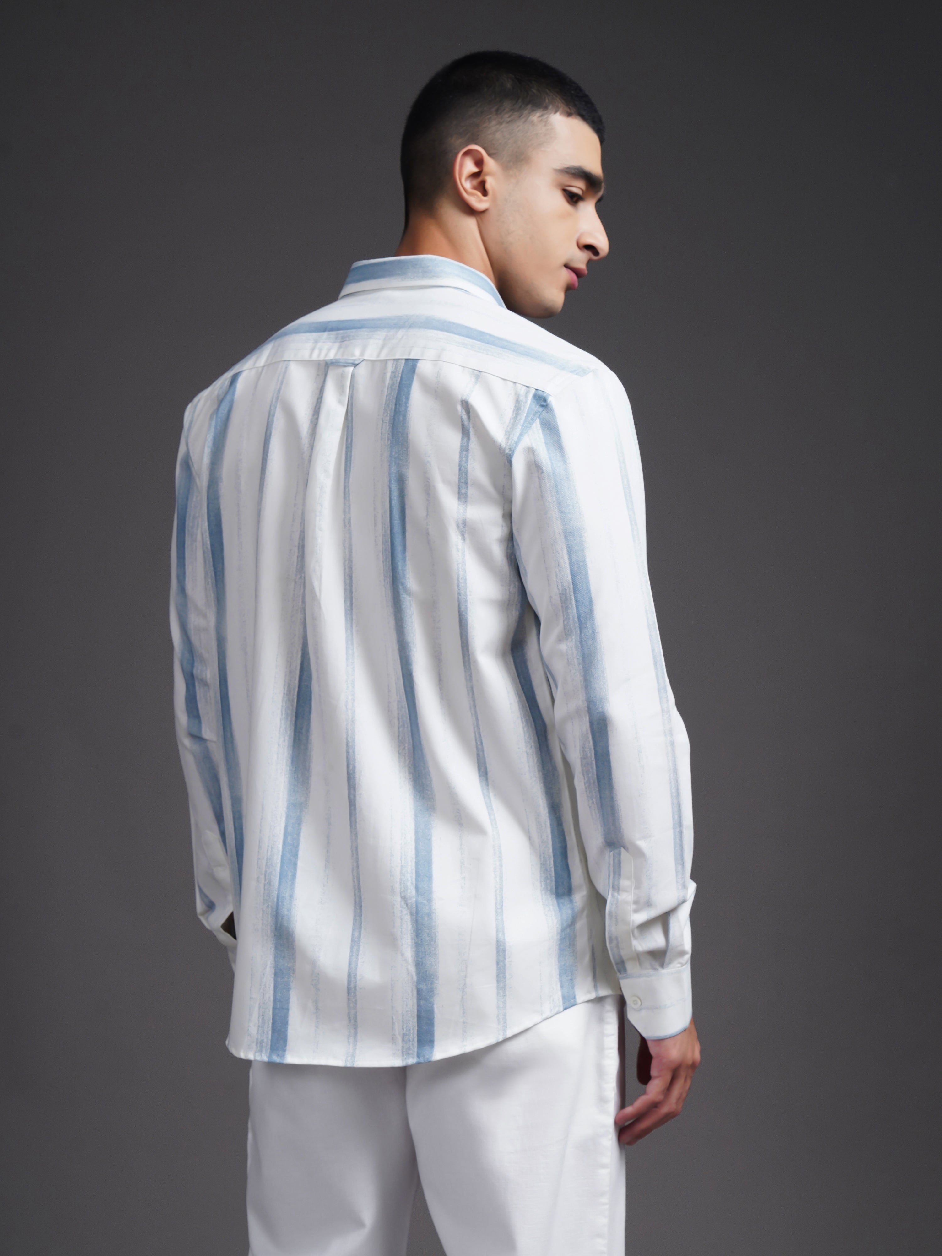 Men Eskar Blue Striped Shirt