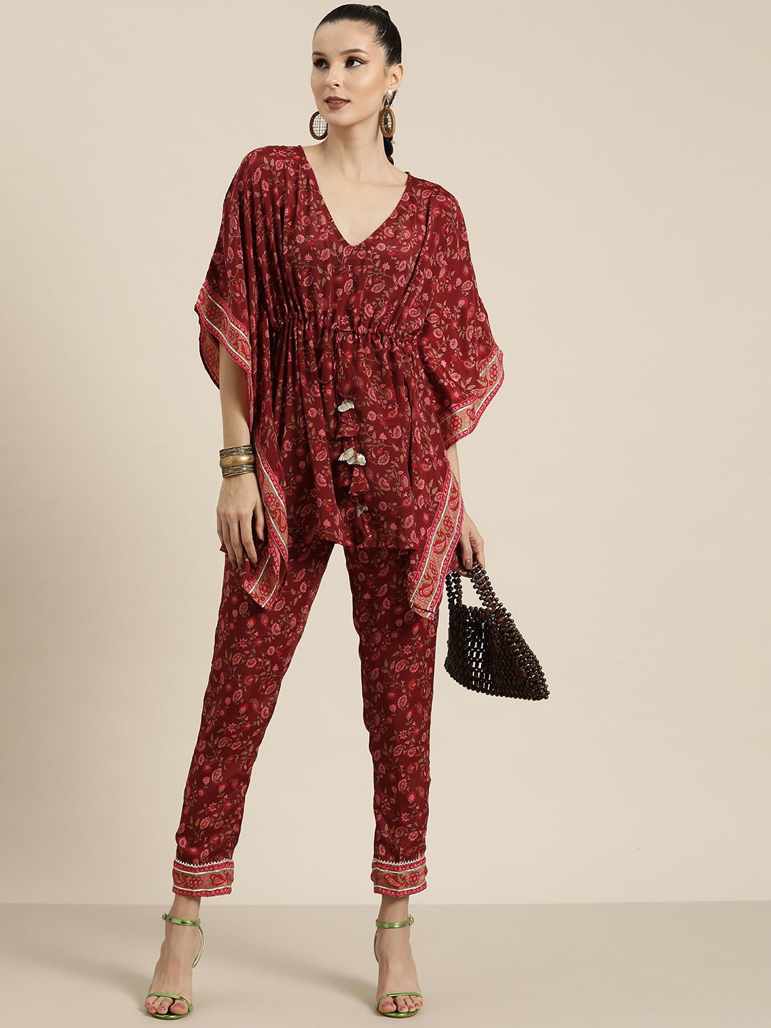 Women Maroon Floral Pencil Pants