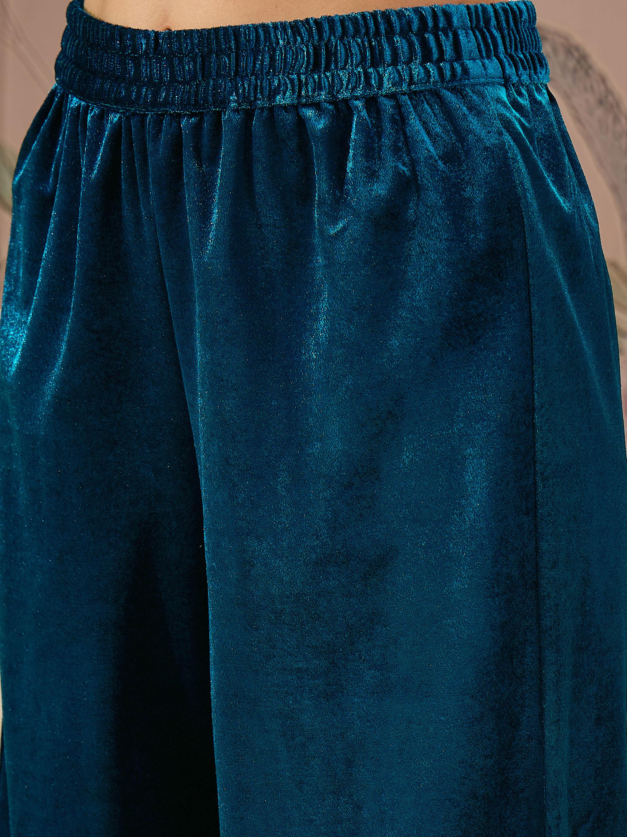Women Teal Velvet Hem Embroidered Straight Pants