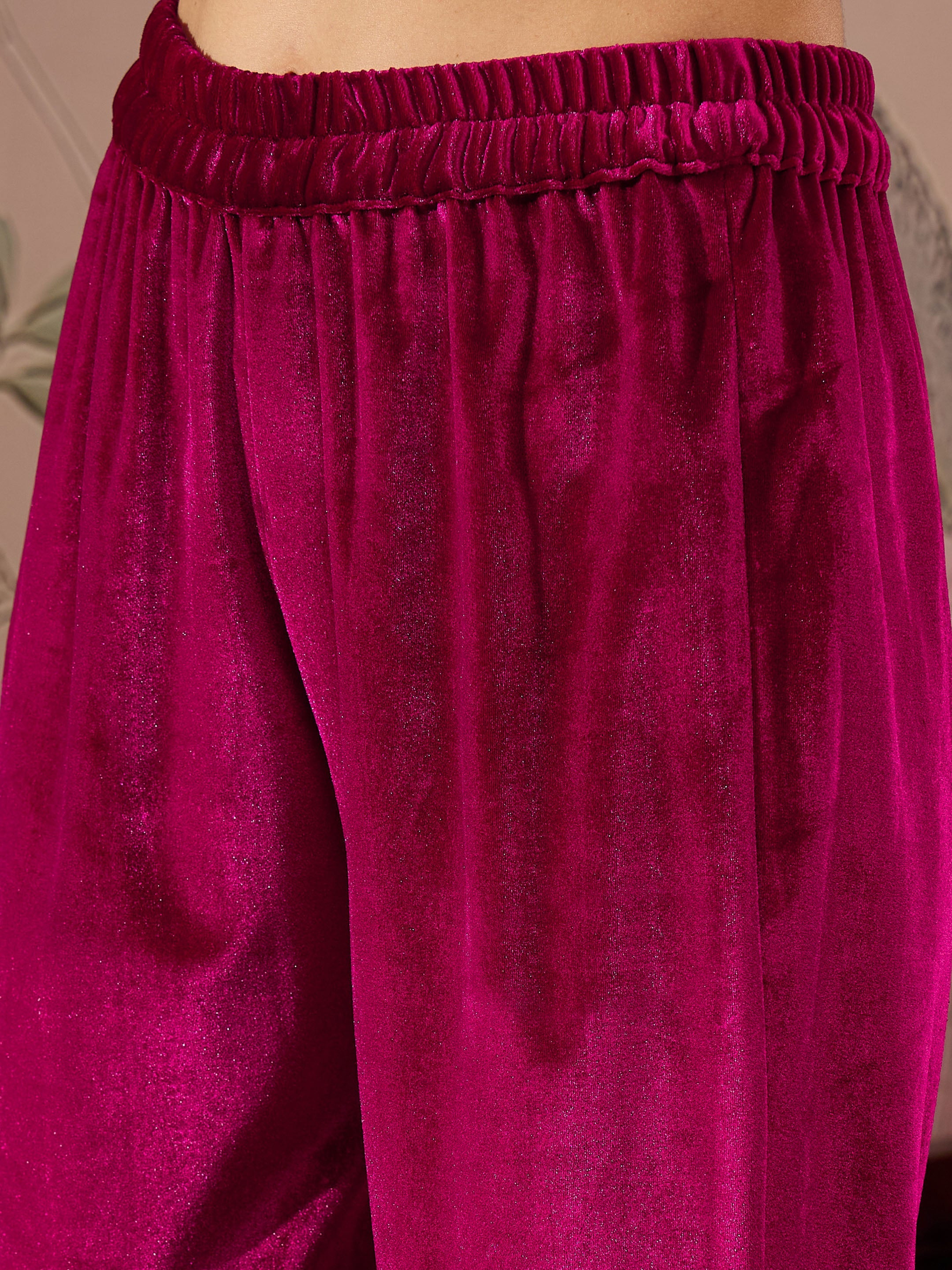Women Magenta Velvet Hem Embroidered Pencil Pants