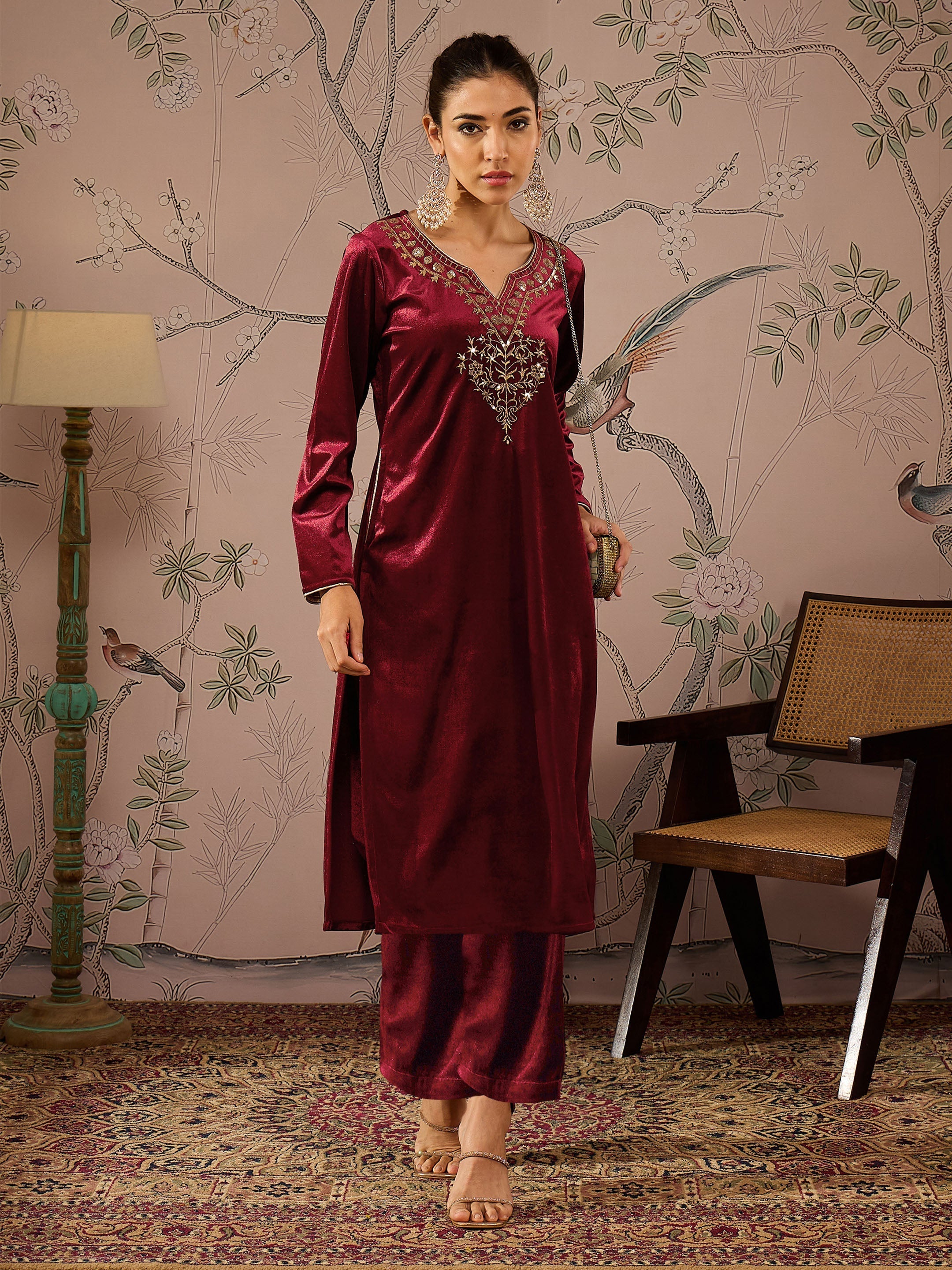 Women Maroon Velvet Elasticated Straight Pants