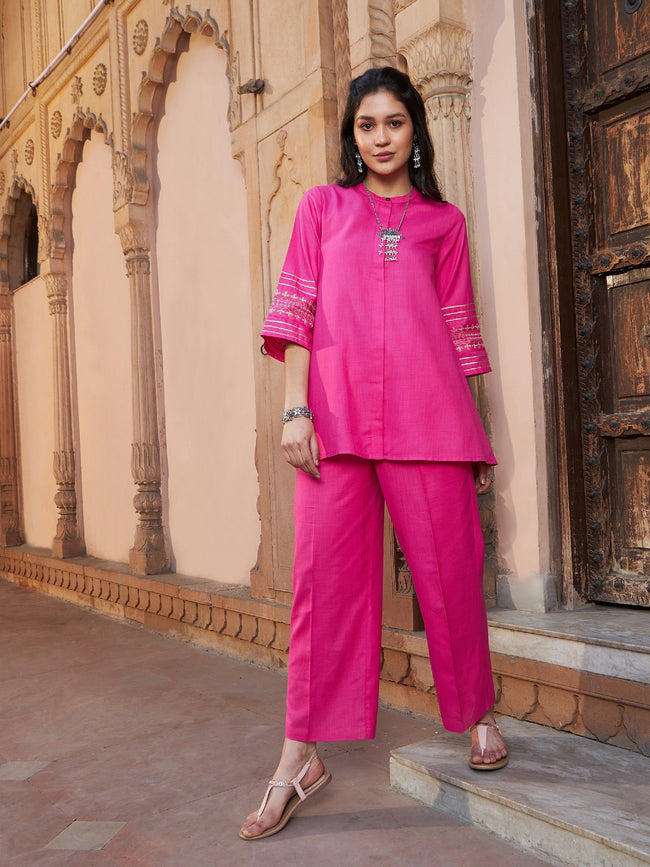 Women Fuchsia Embroidered Sleeve Shirt Kurti With Palazzos