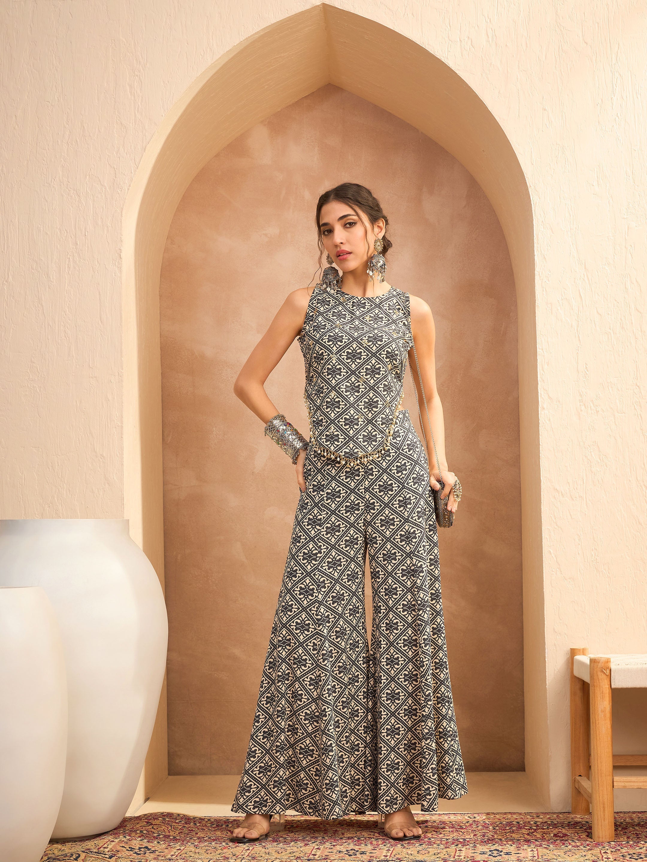 Women Beige & Black Floral Sleeveless Top With Palazzos