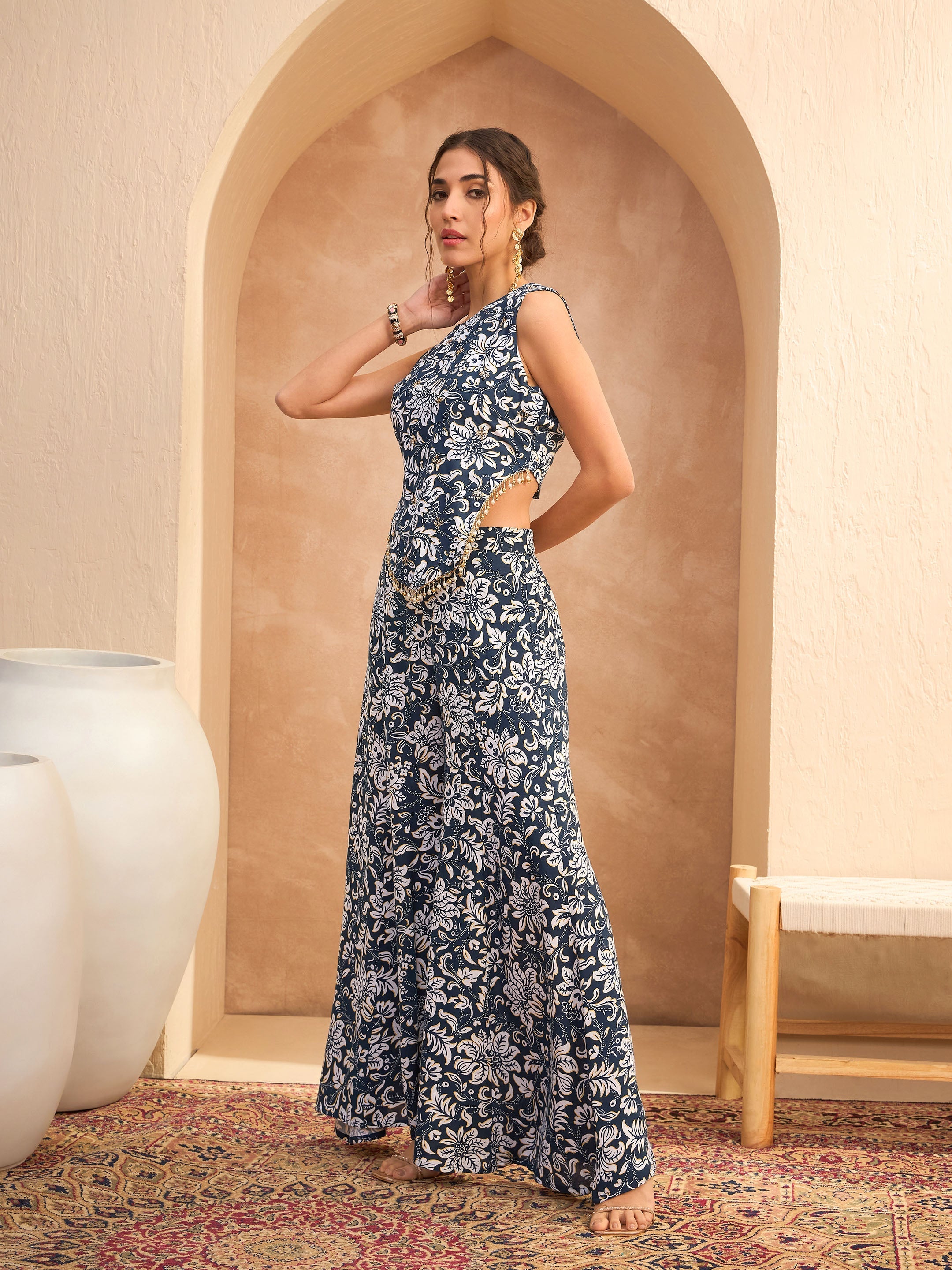 Women Blue & White Floral Sleeveless Top With Palazzos