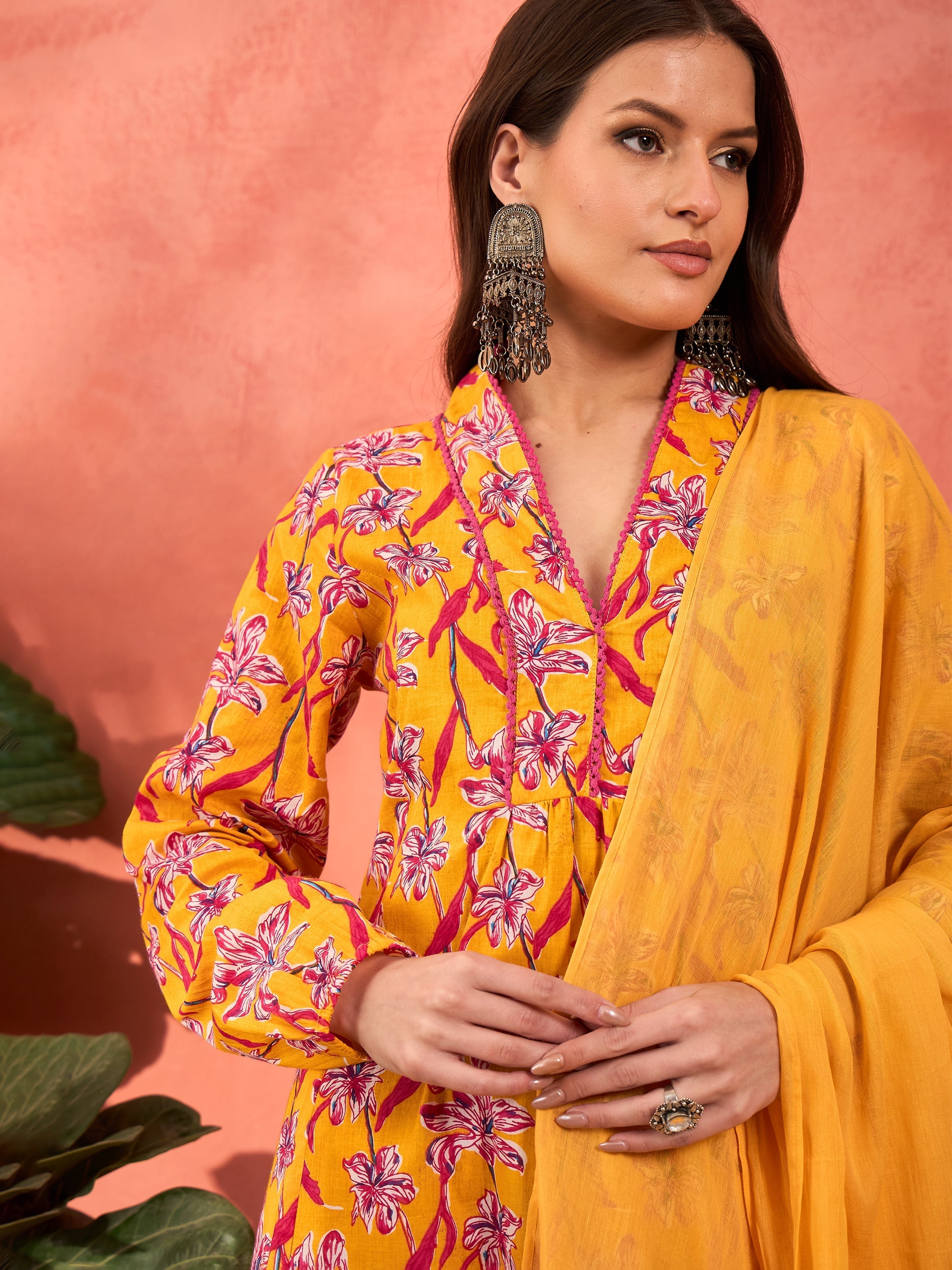 Women Yellow Floral Cambric V Neck Kurta With Pencil Pants & Dupatta