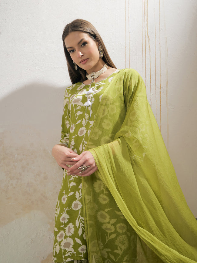 Women Green & White Floral Rayon Kurta With Salwar & Dupatta