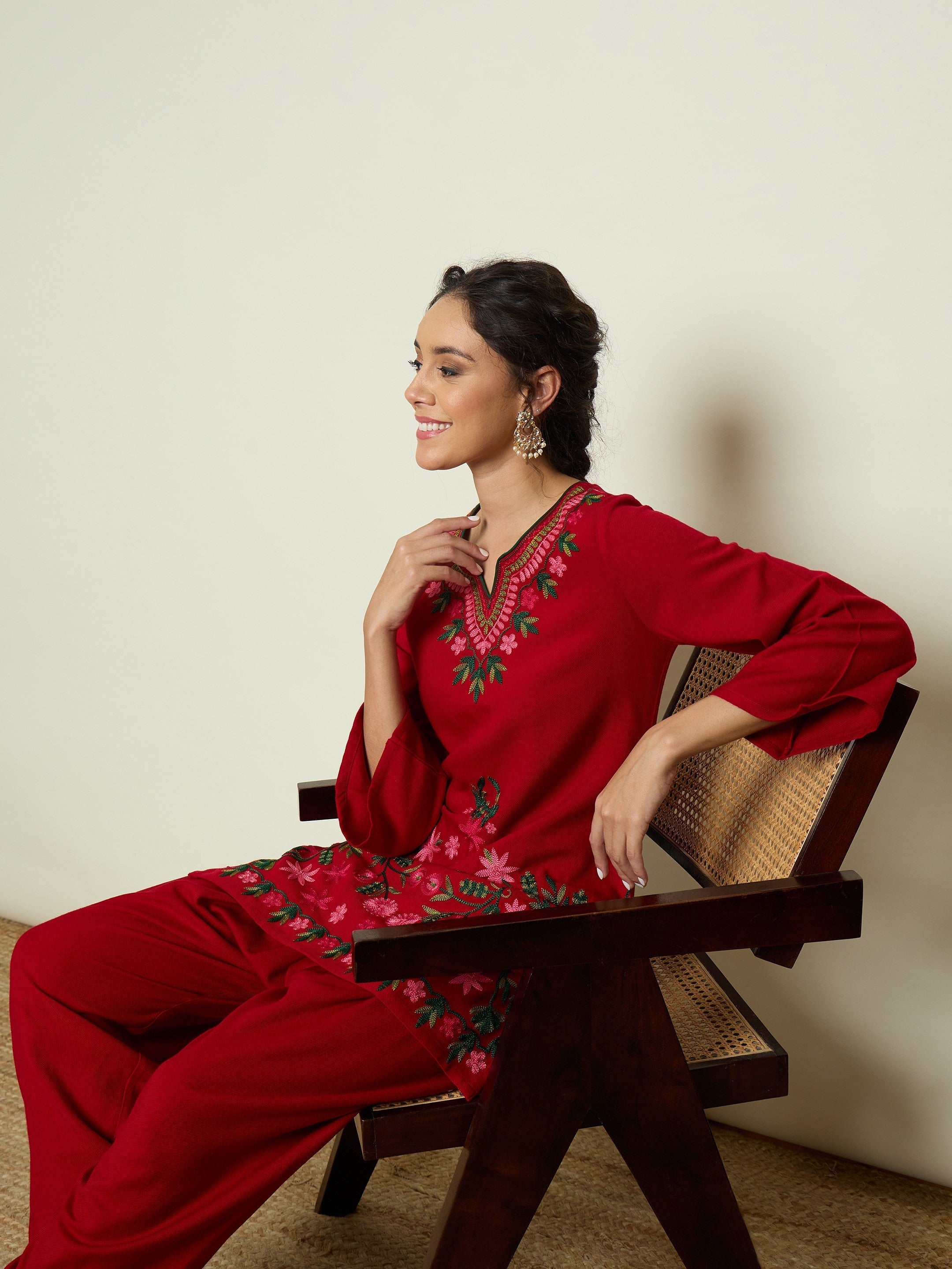 Women Red Woollen Embroidered Sweetheart Short Kurta With Farshi Salwar