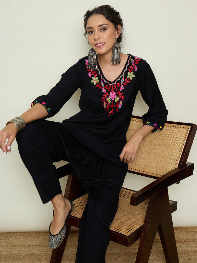 Women Black Woollen Embroidered V-Neck Short Kurta With Farshi Salwar
