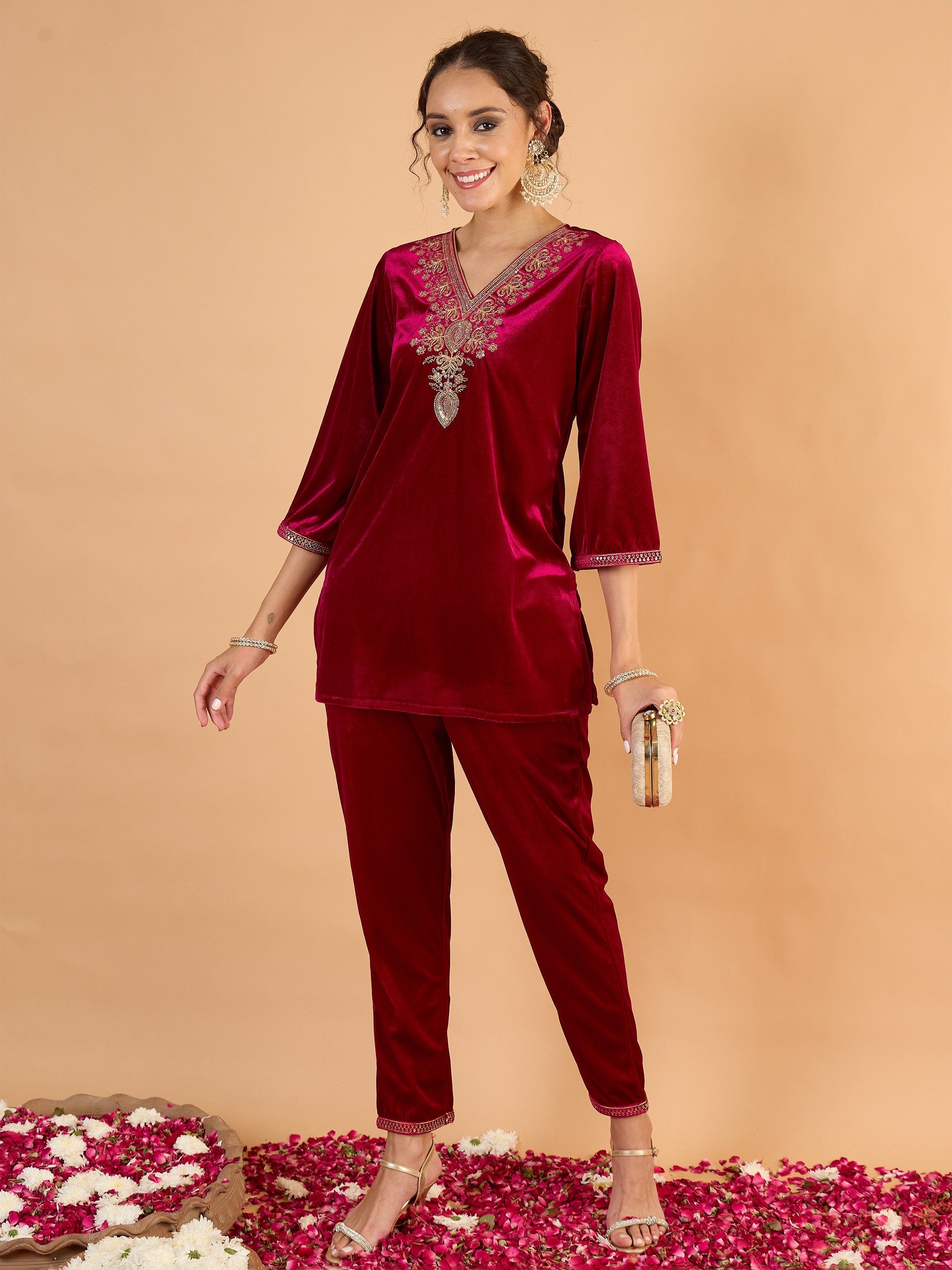 Women Magenta Velvet Embroidered Short Kurta With Pencil Pants