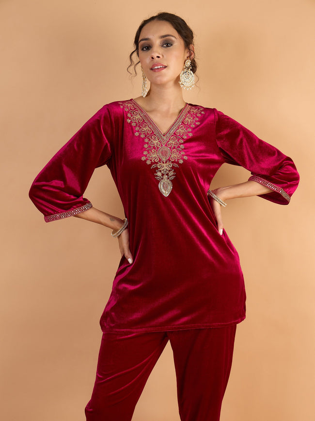 Women Magenta Velvet Embroidered Short Kurta With Pencil Pants