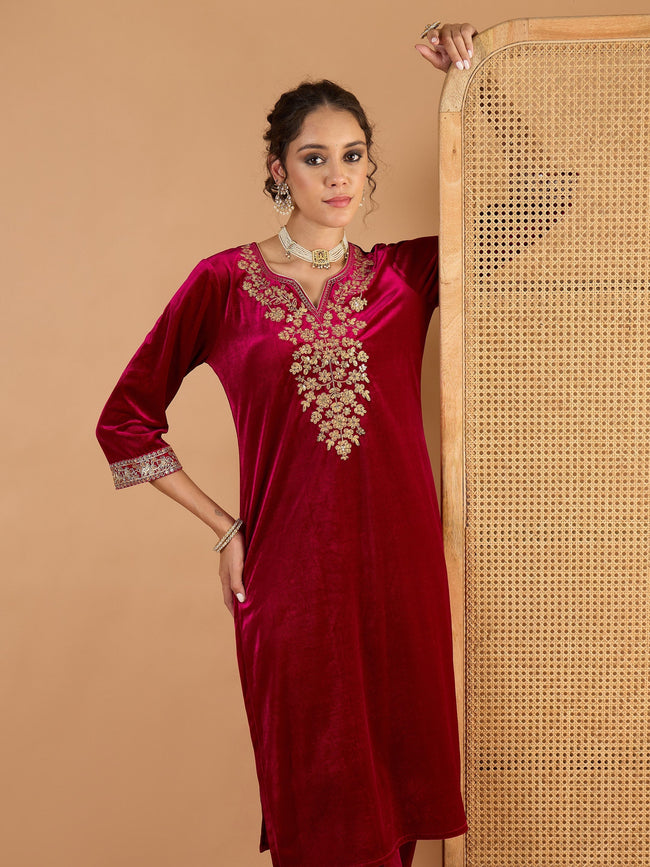 Women Magenta Velvet Embroidered Kurta With Straight Pants