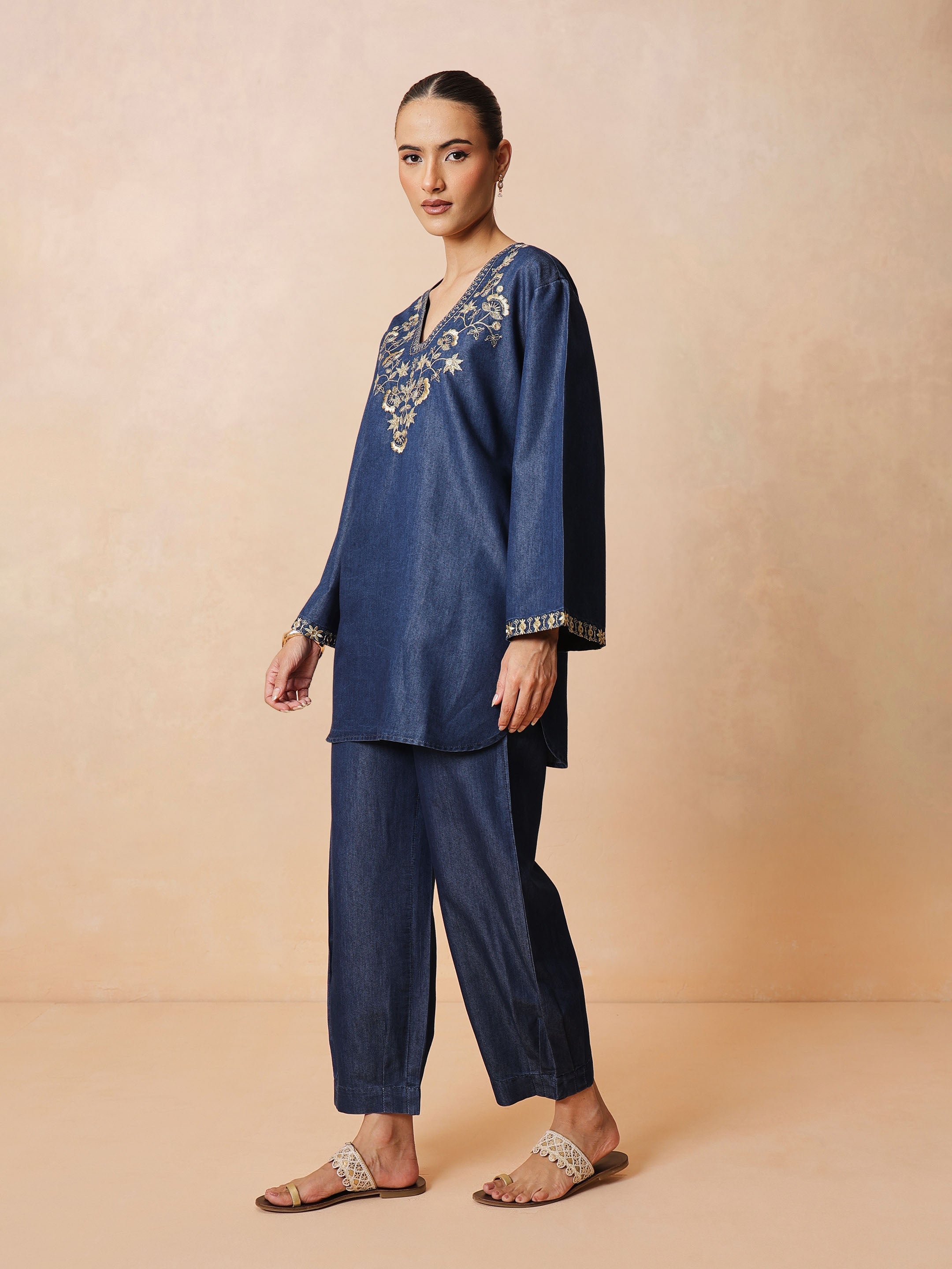 Women Navy Glass Neck Embroidered Short Kurta With Straight Pants