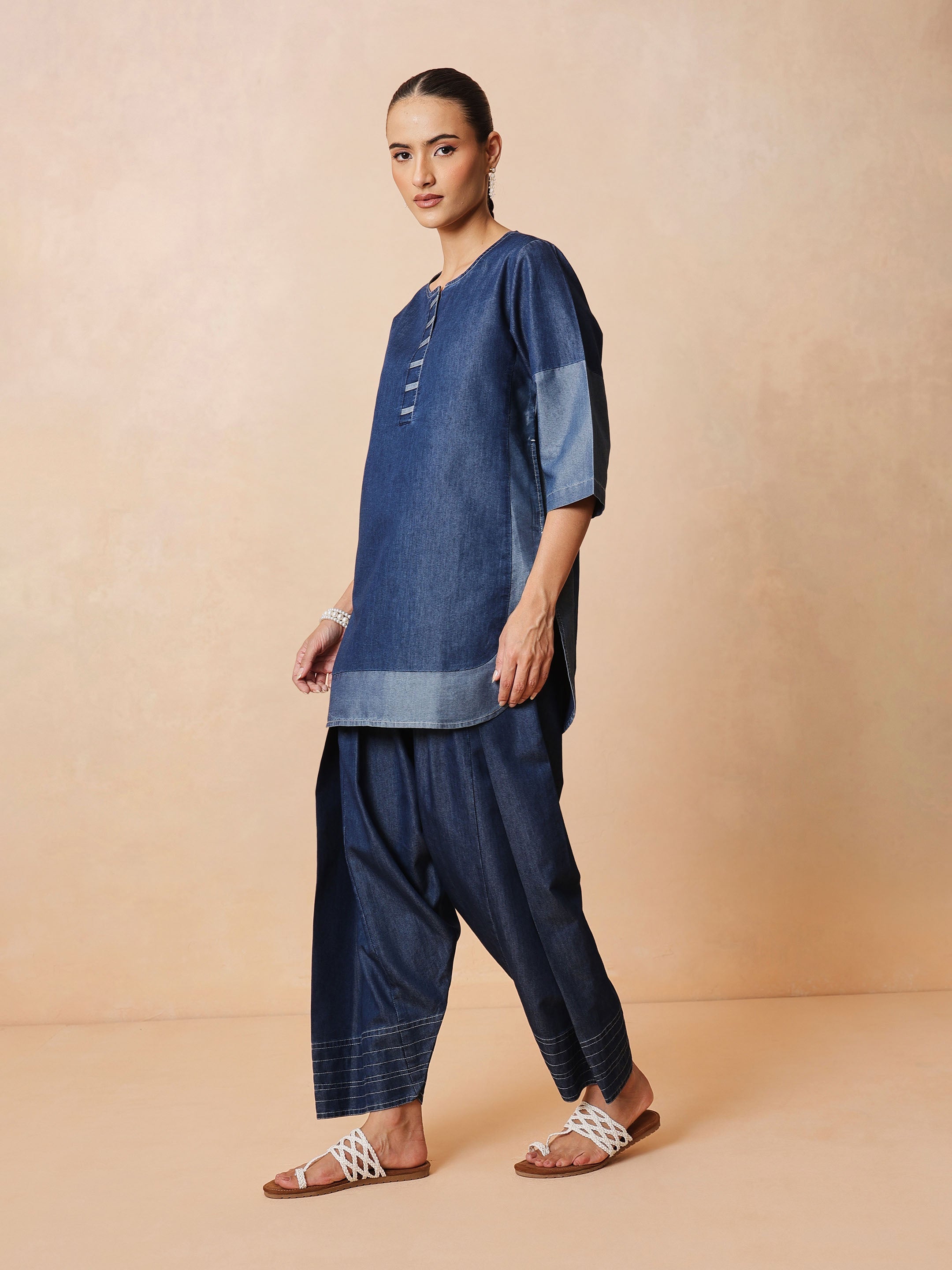 Women Navy Colour Block Short Kurta With Farshi Salwar
