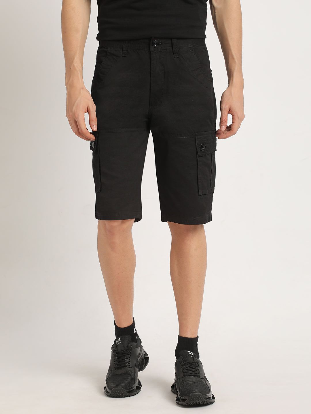 Men DONITE - Black Solid Regular Fit Cotton Cargo Shorts