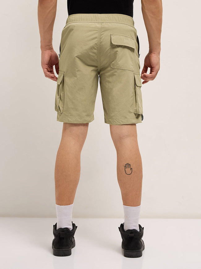Men Beige Solid Nylon Cargo Shorts