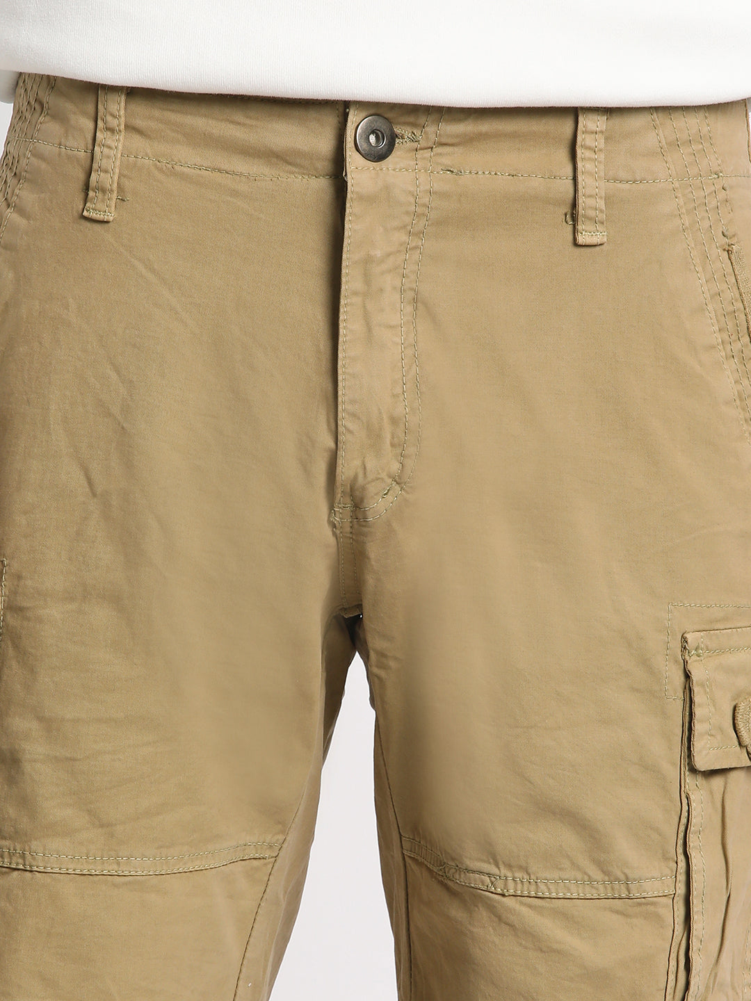 Men Beige Solid Regular Fit Cotton Cargo Shorts