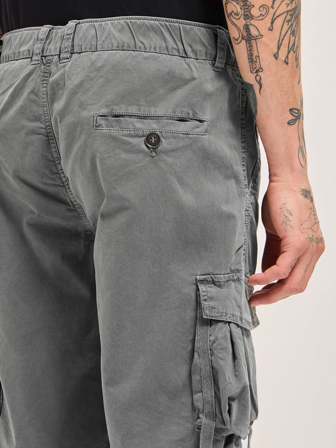 Men Grey Solid Cotton Cargo Shorts