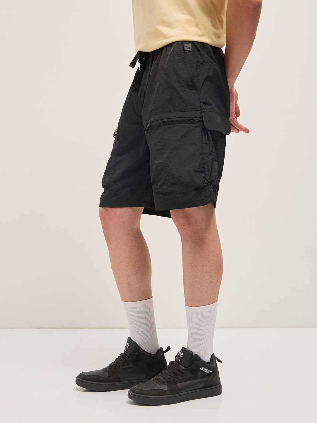 Men Black Polyester Regular Fit Knee-Length Cargo Shorts