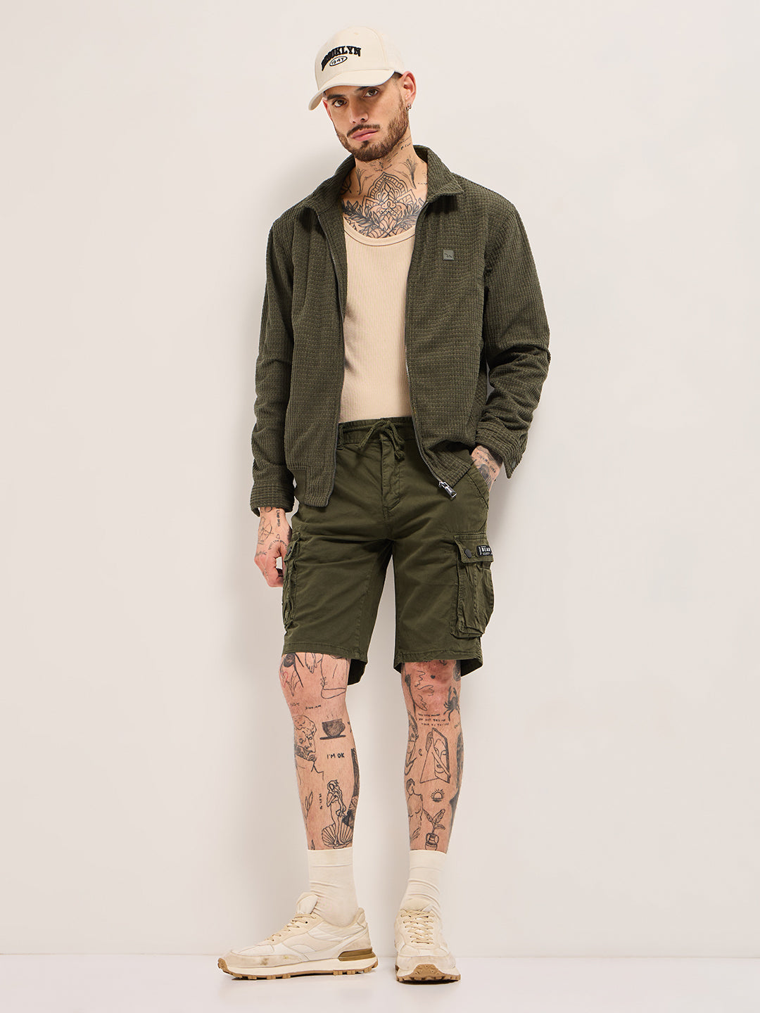 Men Olive Solid Cotton Cargo Shorts