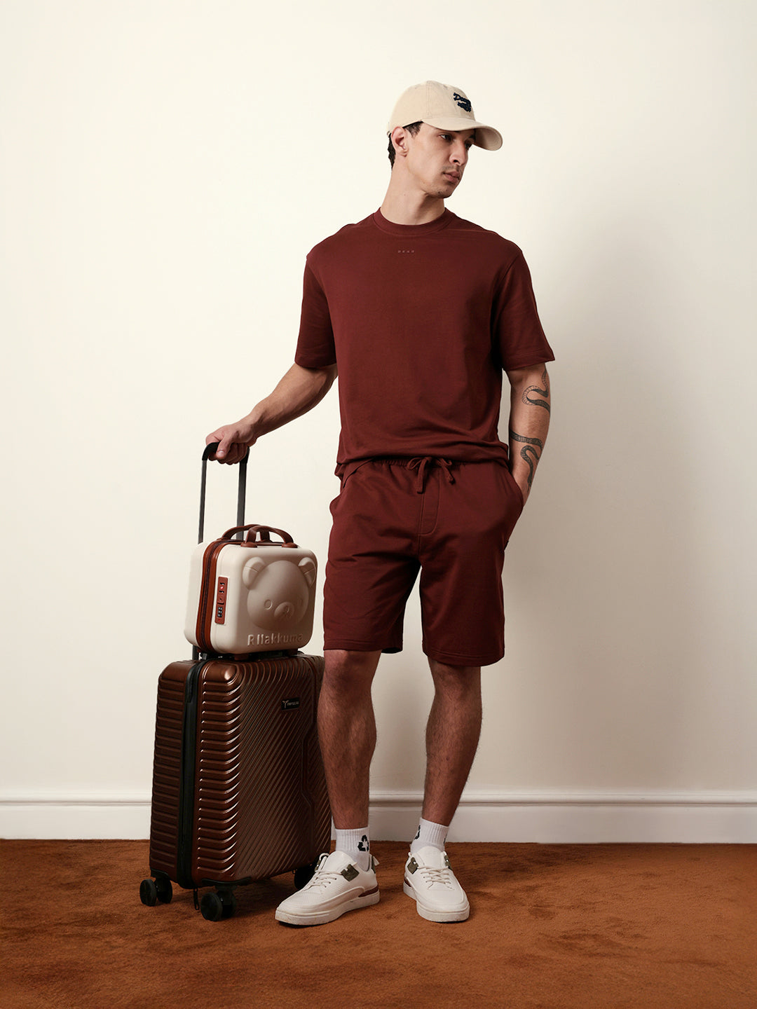 Men Maroon Solid Shorts