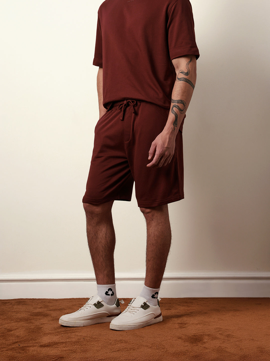 Men Maroon Solid Shorts