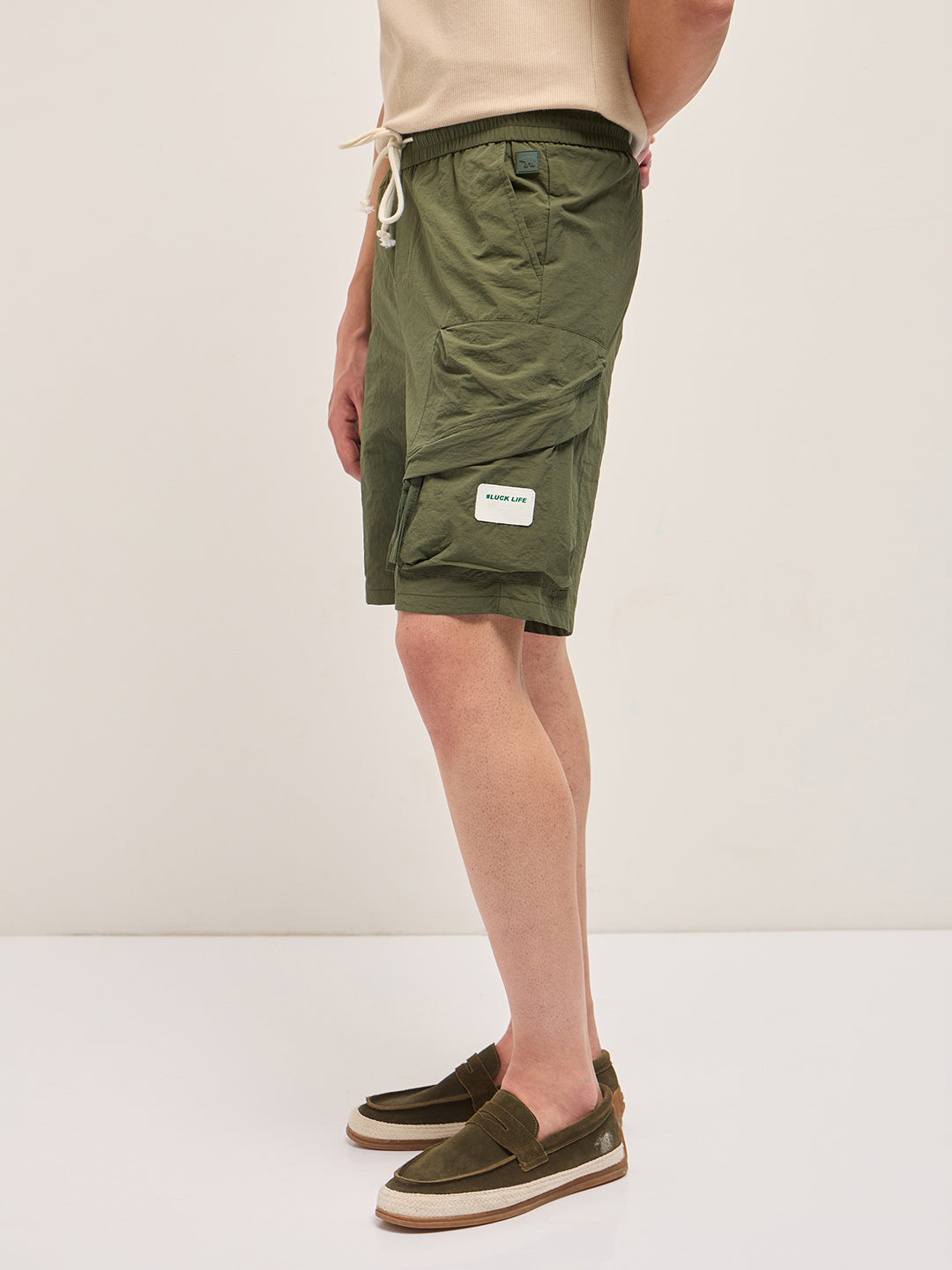 Men Green Polyester Regular Fit Knee-Length Cargo Shorts