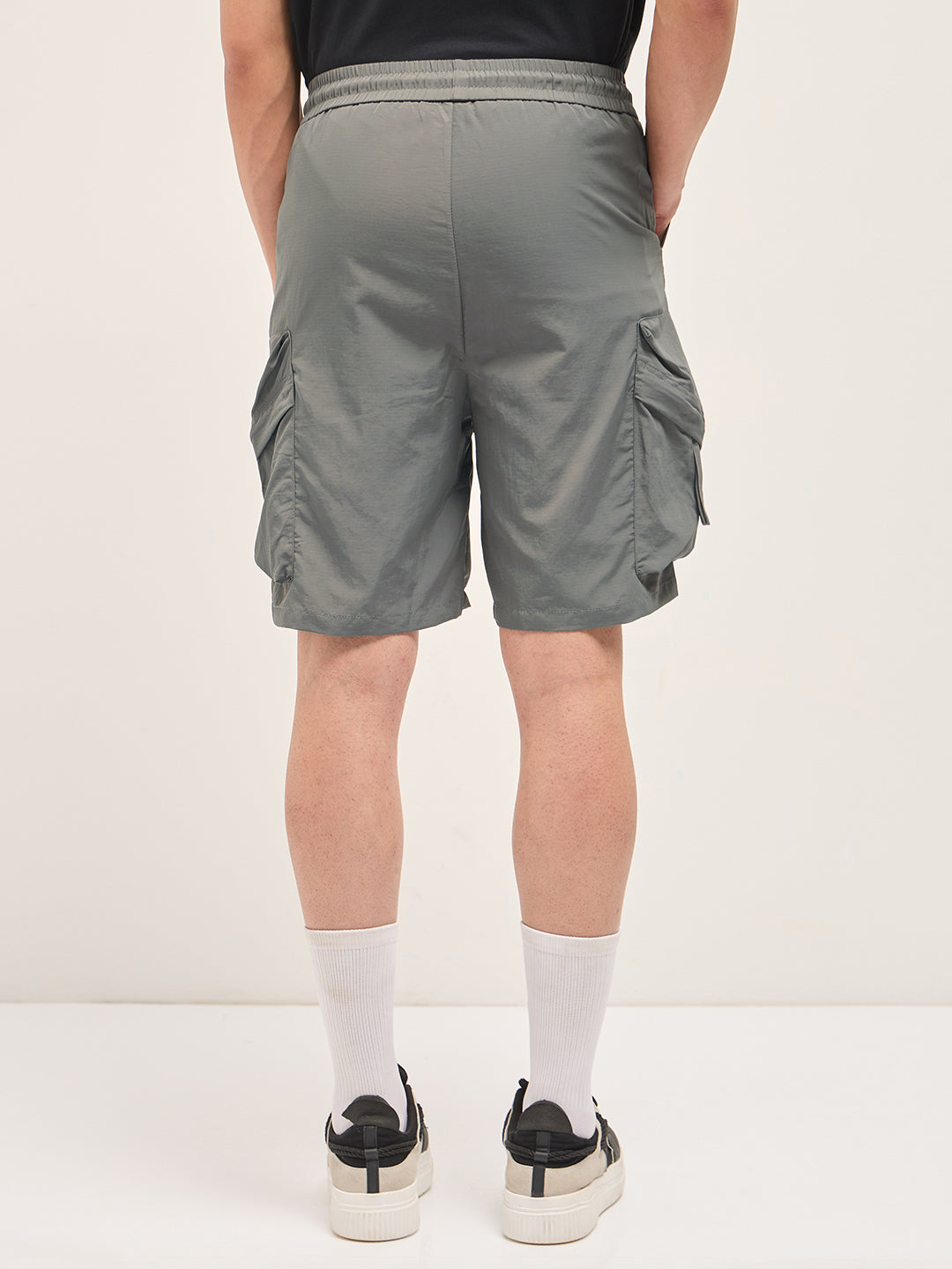 Men Grey Polyester Regular Fit Knee-Length Cargo Shorts