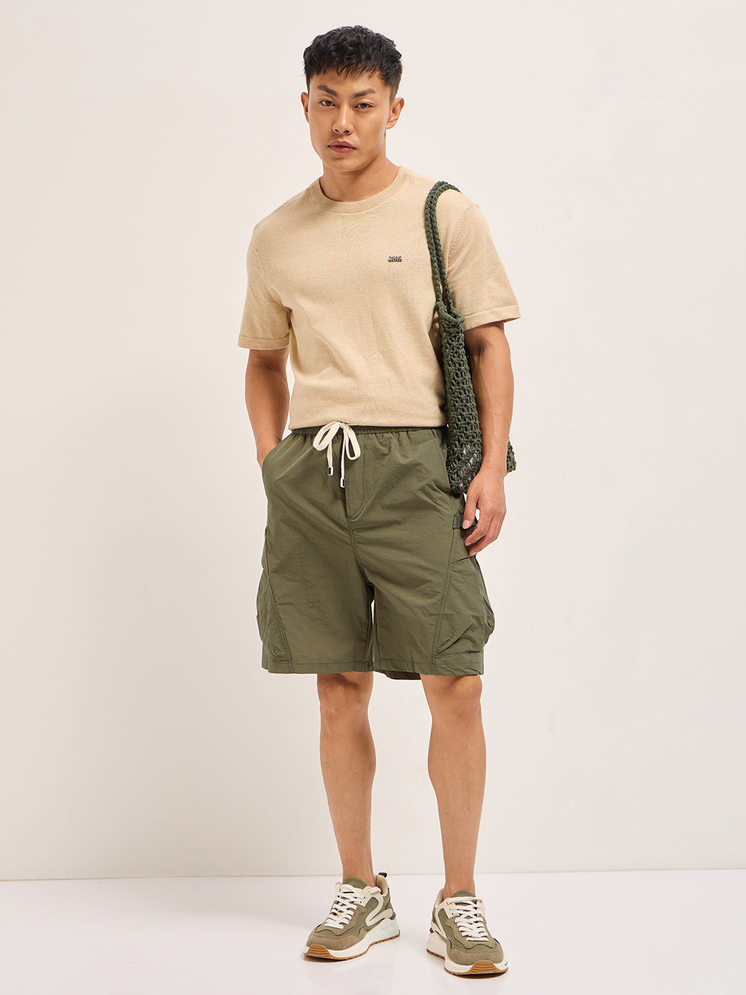 Men Green Polyester Regular Fit Knee-Length Utility Cargo Shorts