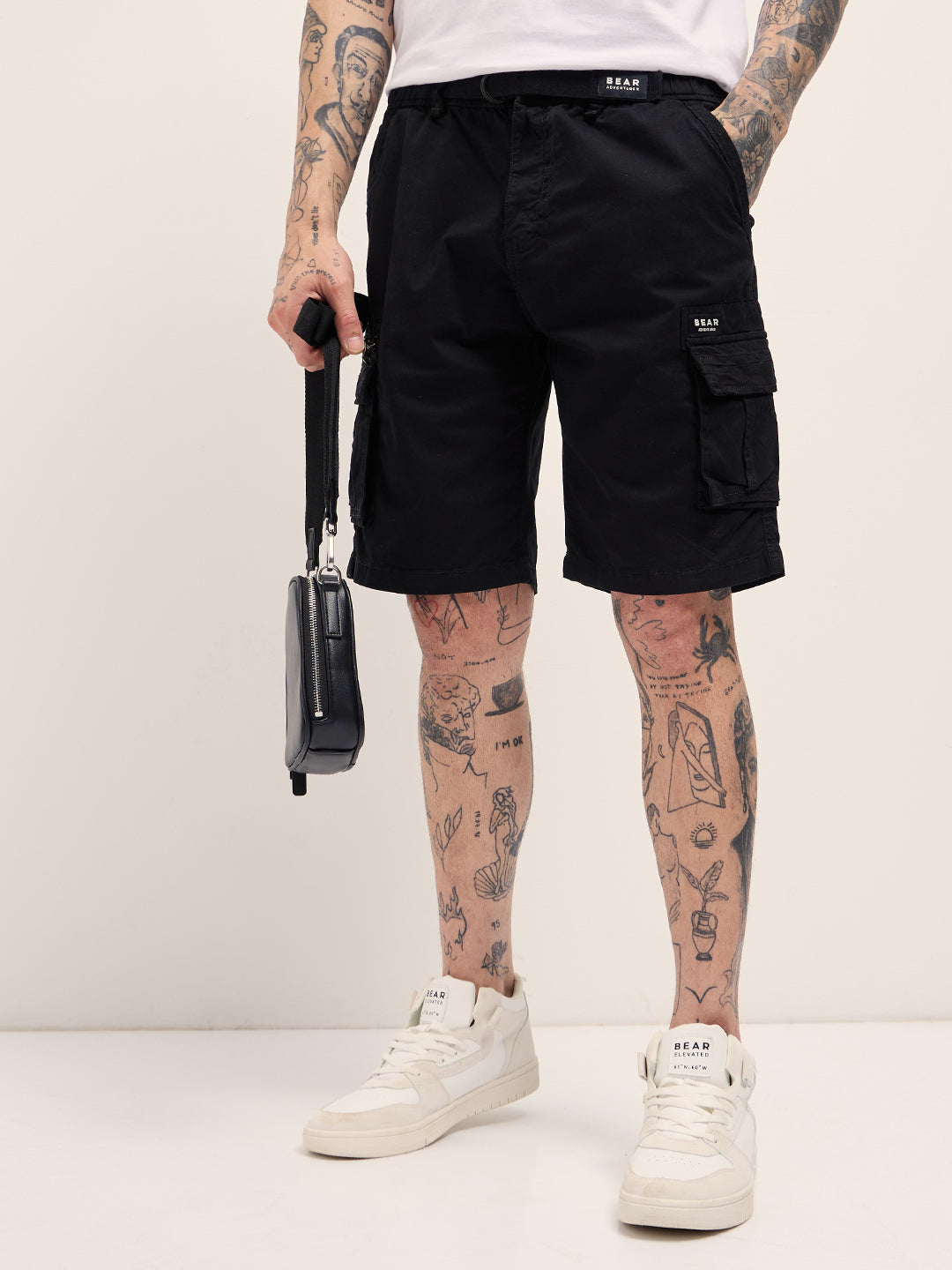 Men Black Solid Cotton Cargo Shorts