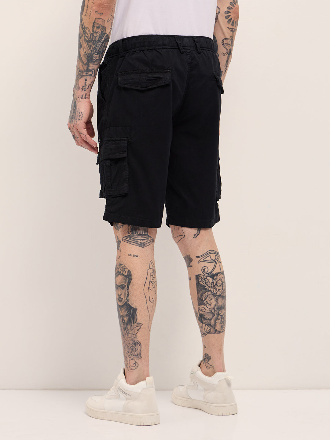 Men Black Solid Cotton Cargo Shorts