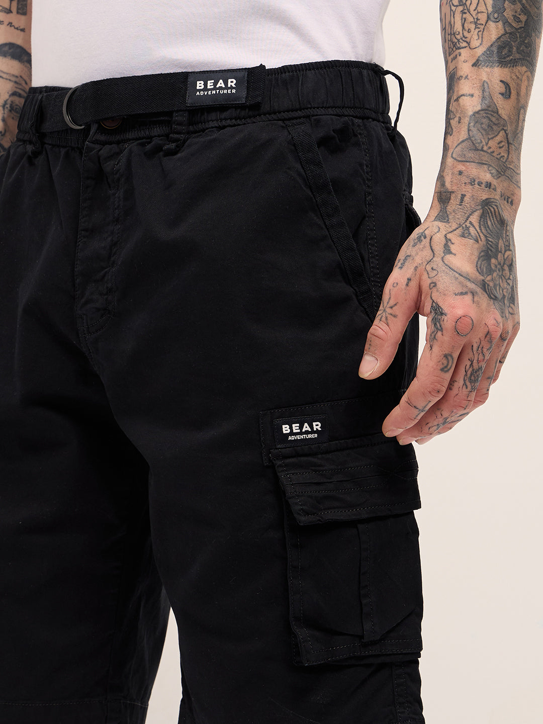 Men Black Solid Cotton Cargo Shorts