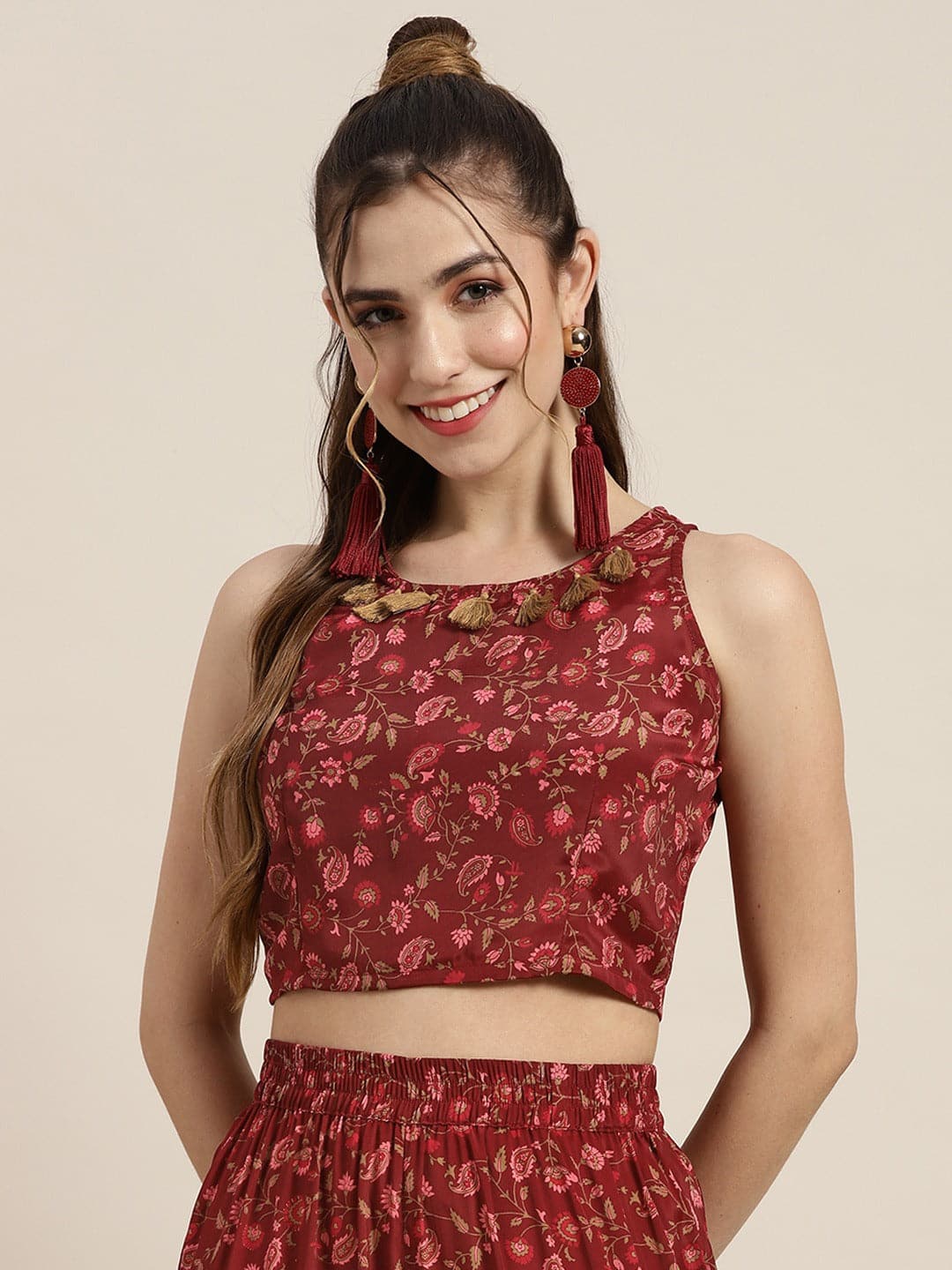 Women Maroon Floral Sleeveless Crop Top-Tops-SASSAFRAS