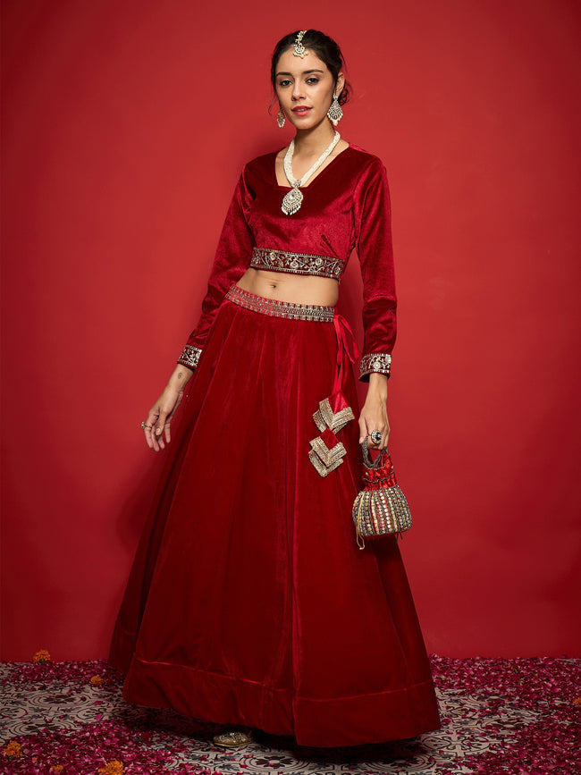 Women Red Velvet Square Neck Crop Top