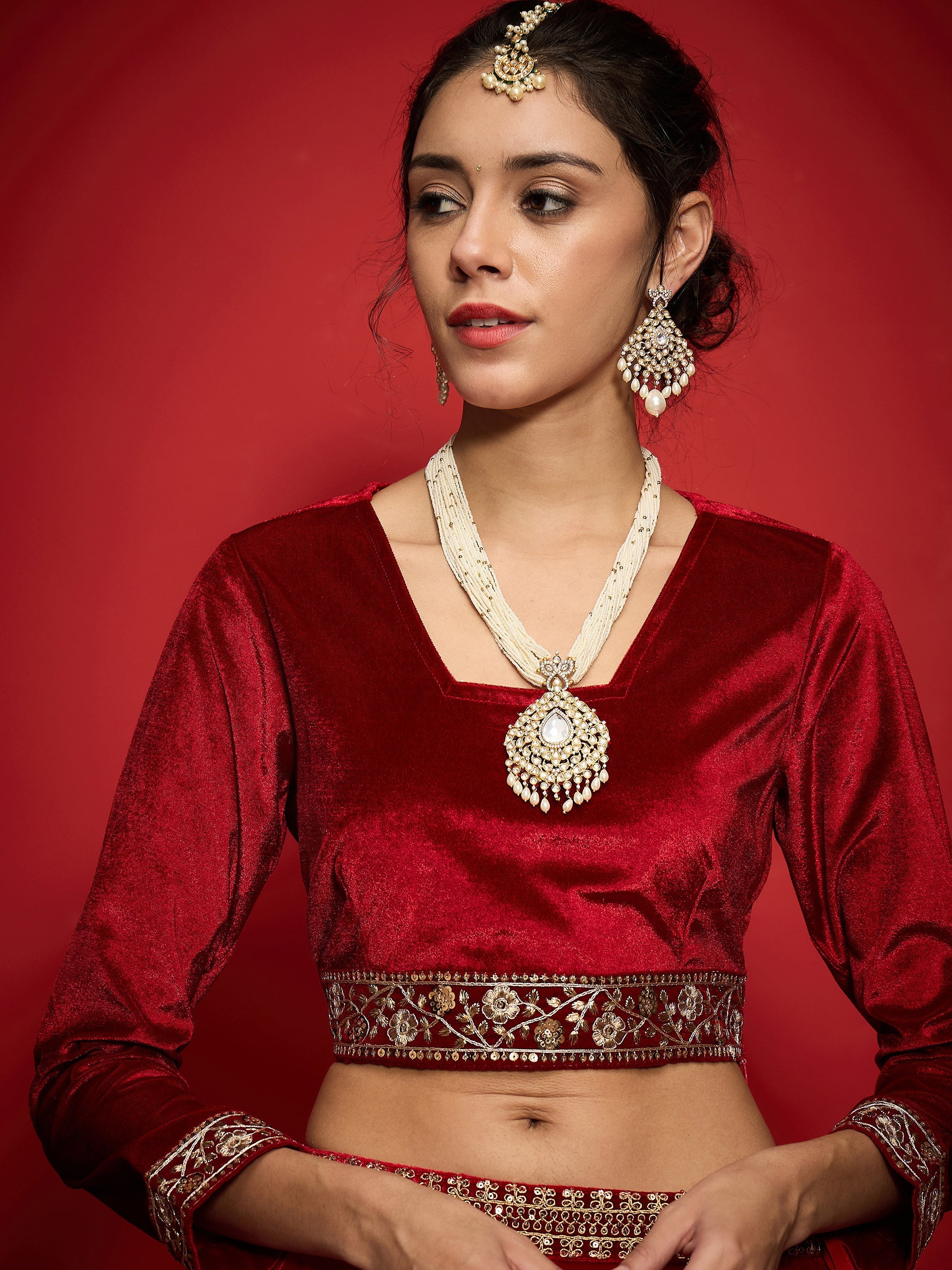 Women Red Velvet Square Neck Crop Top