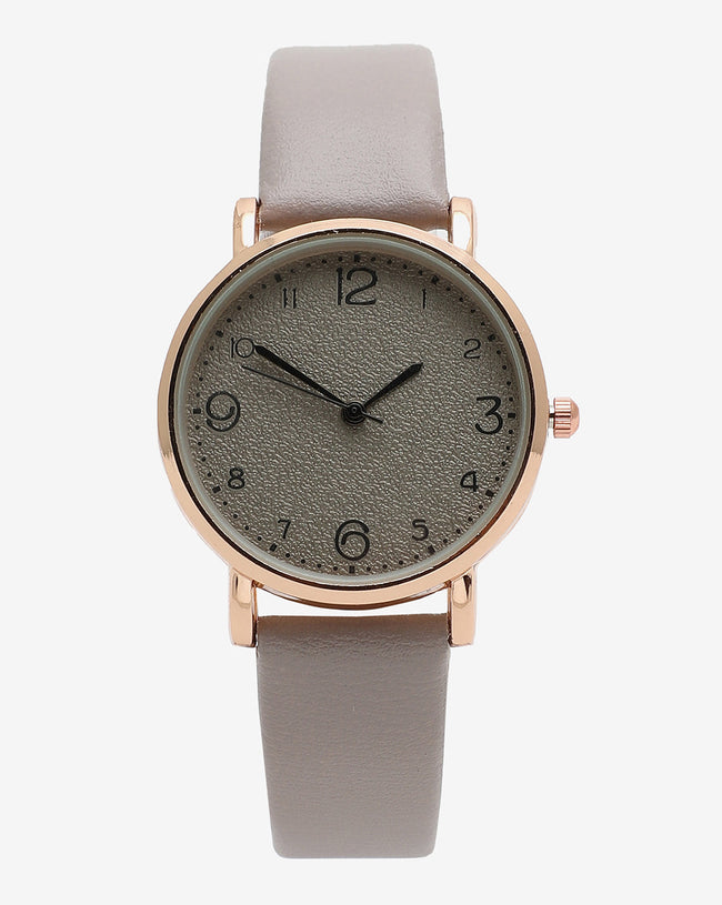 Analog Round Dial With Black Hour Marker