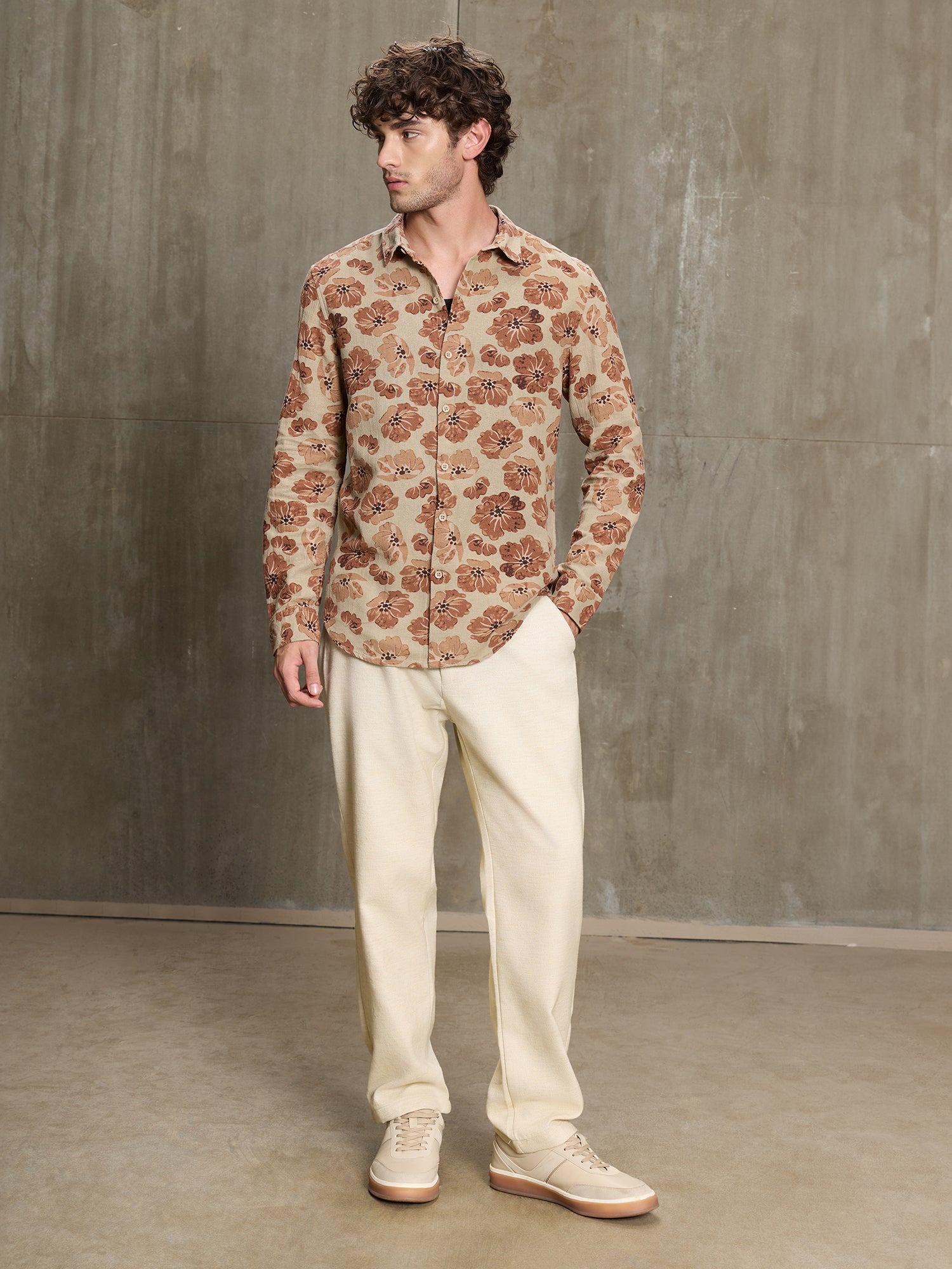 Men Beige Floral Print Full Sleeve Smart Casual Shirt
