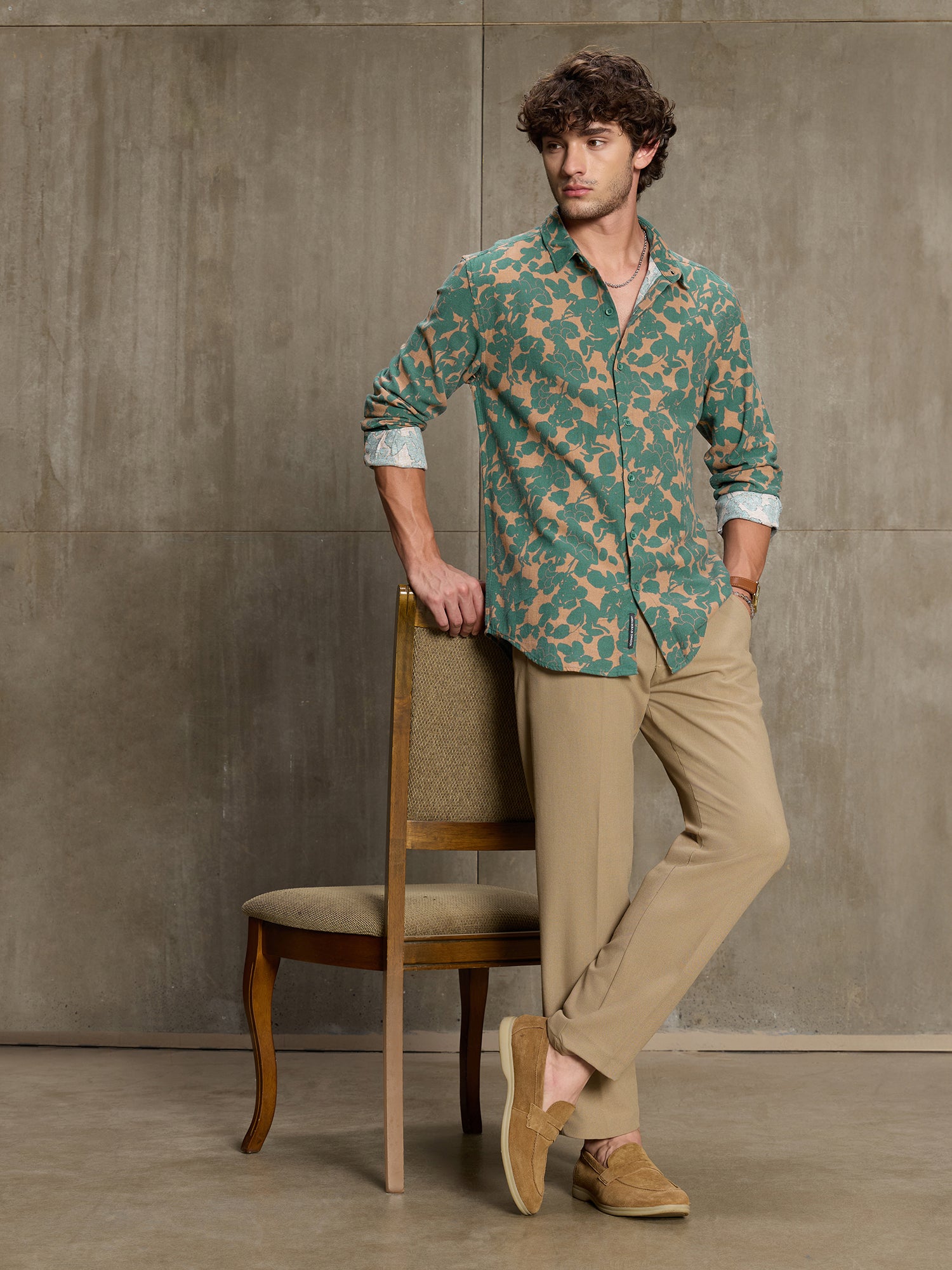 Men Green Botanical Print Full Sleeve Casual Shirt