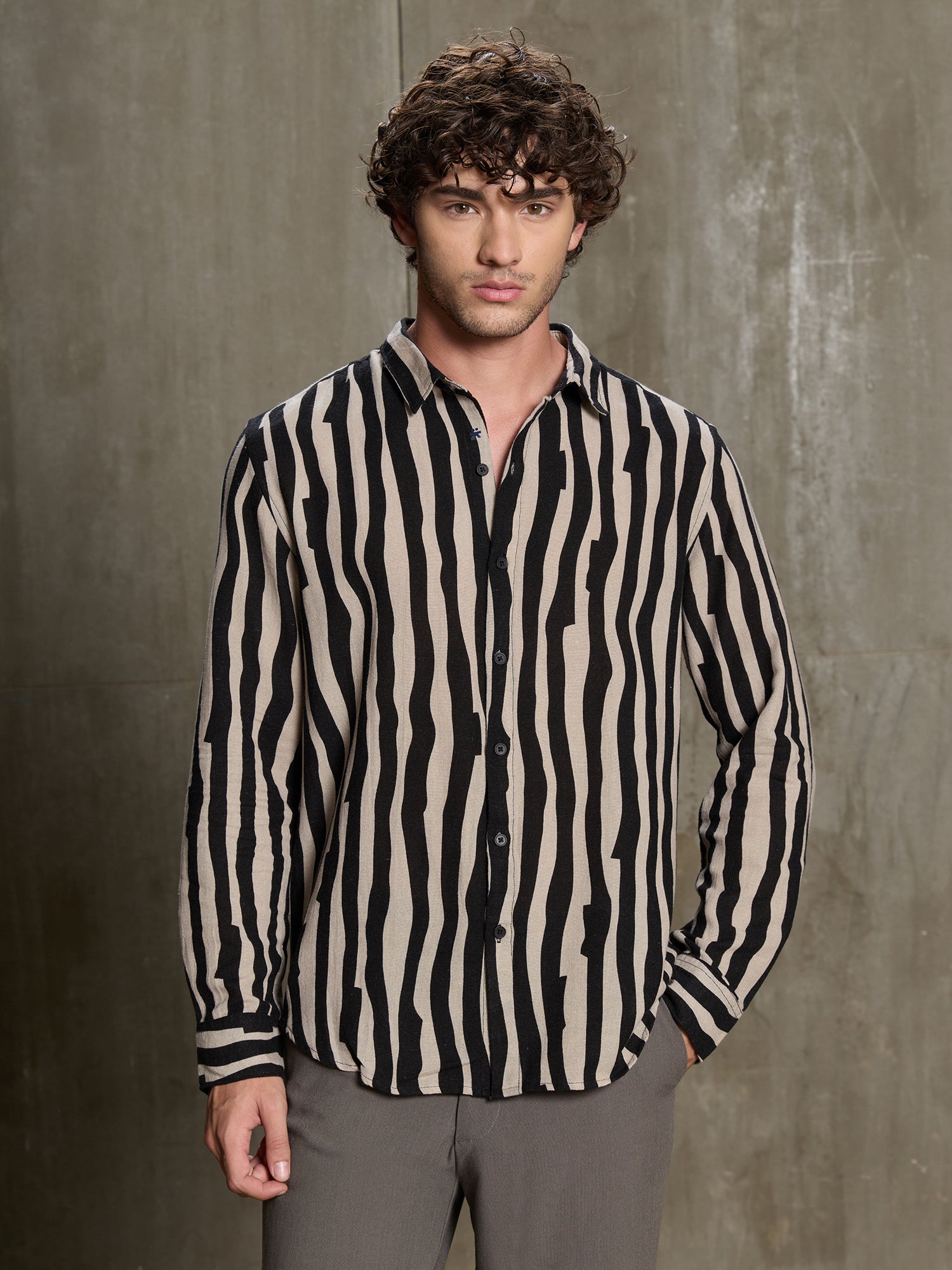 Men Beige Striped Full Sleeve Smart Casual Shirt