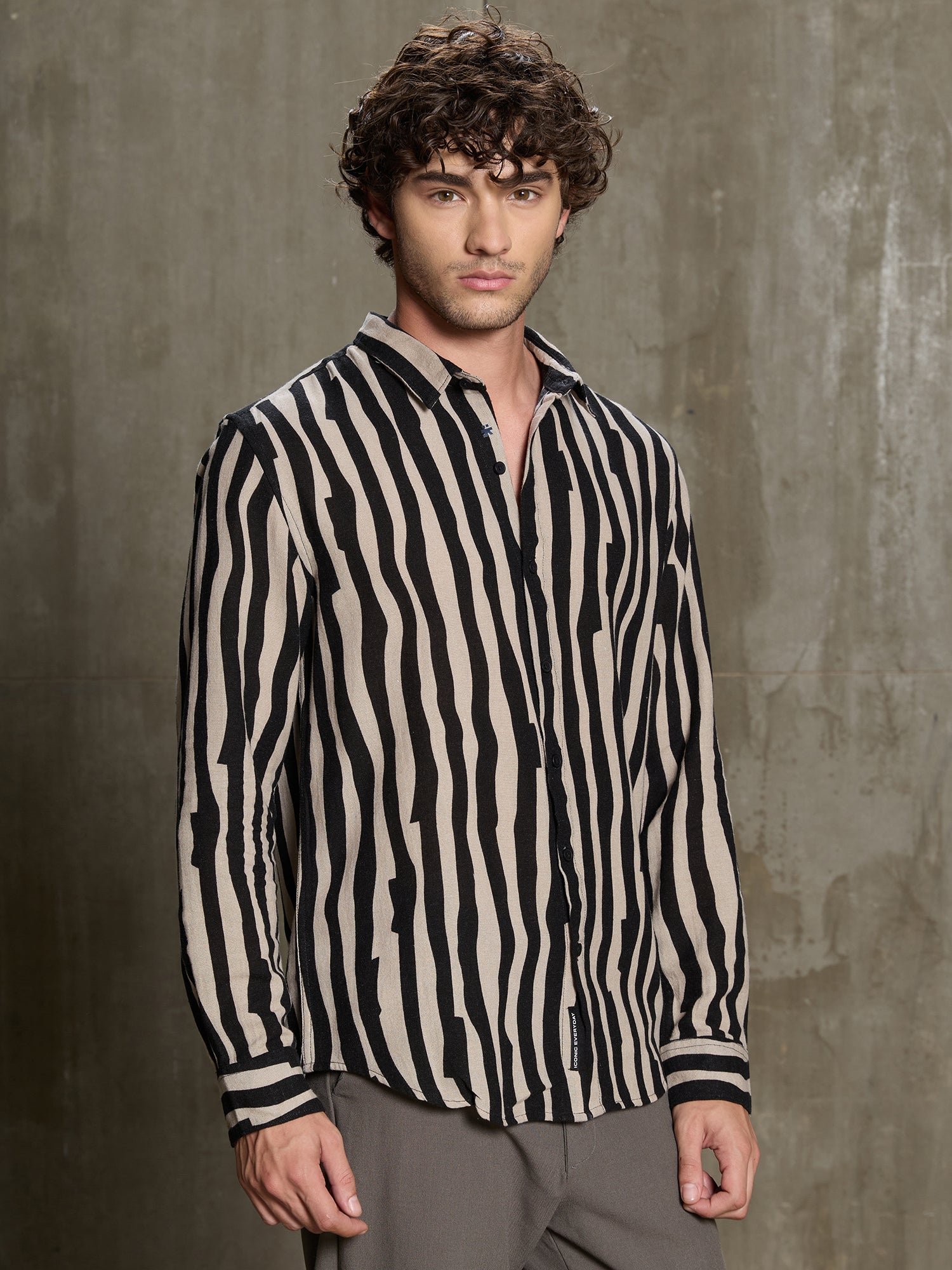 Men Beige Striped Full Sleeve Smart Casual Shirt