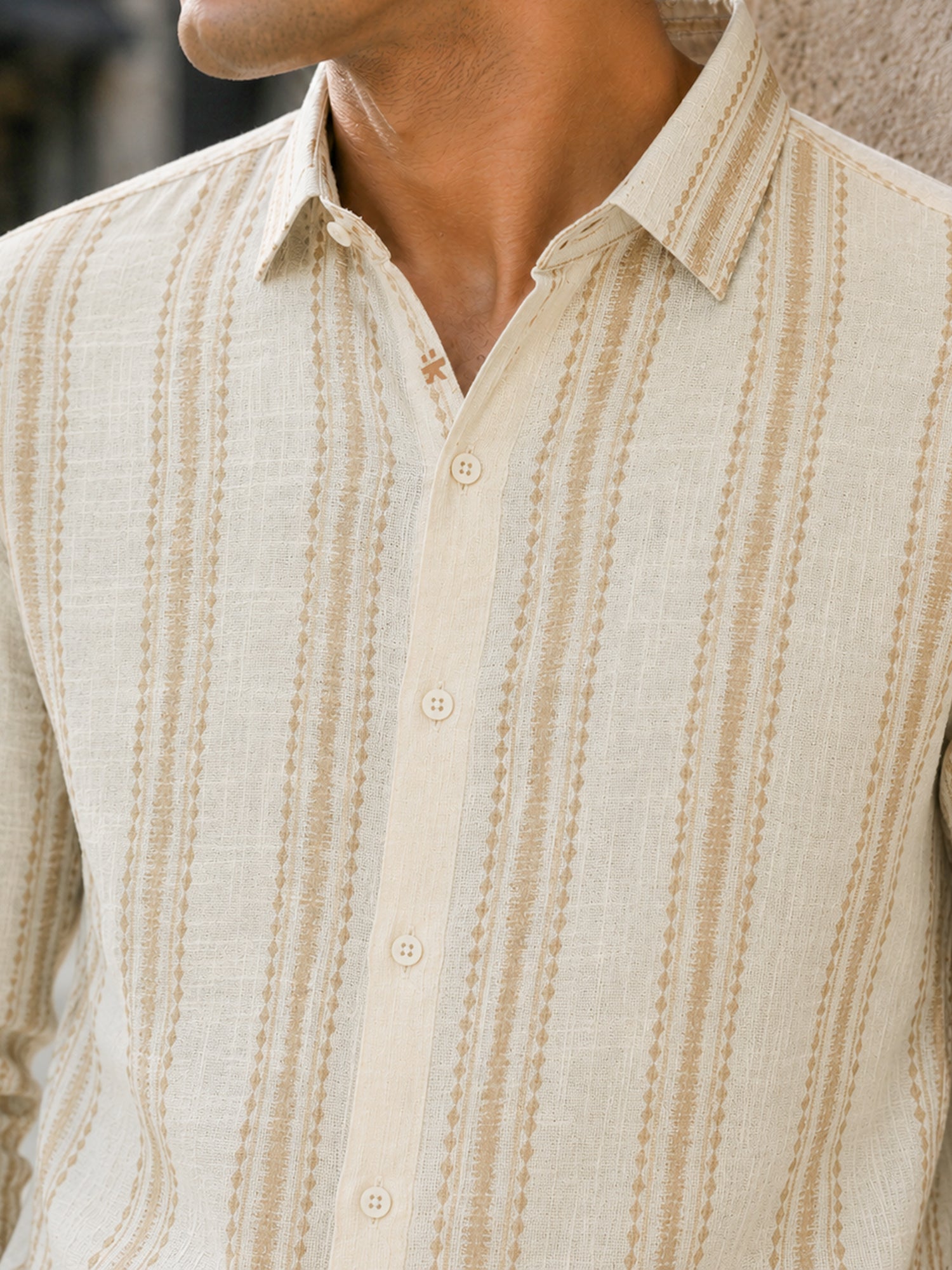 Men Off White Printed Stripes Cotton Shirt