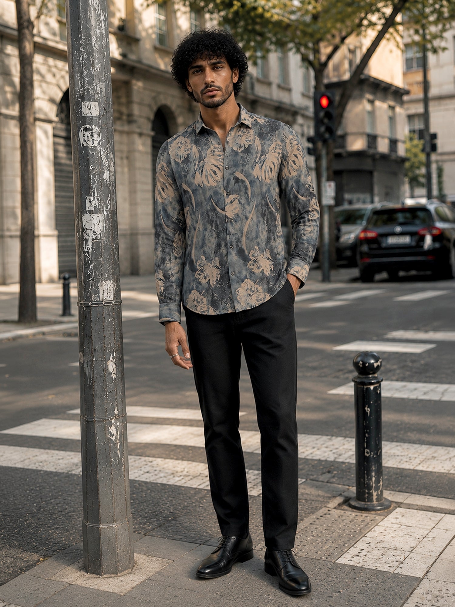 Men Grey Floral Printed Regular Fit Shirt