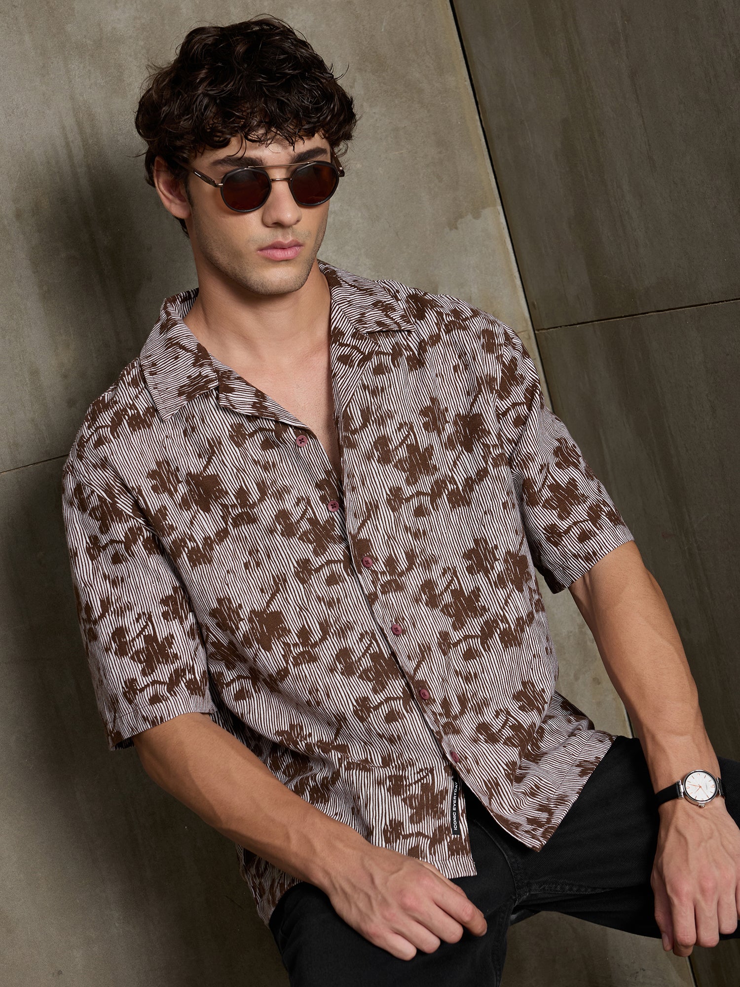 Men Brown Floral Print Relaxed Casual Shirt