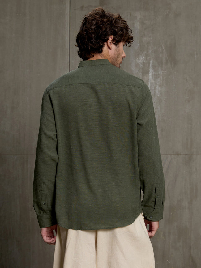 Men Dark Green Solid Relaxed Fit Casual Shirt