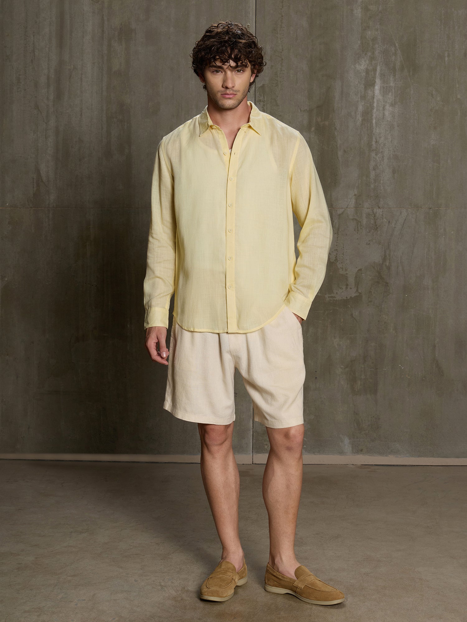 Men Yellow Solid Full Sleeve Casual Shirt