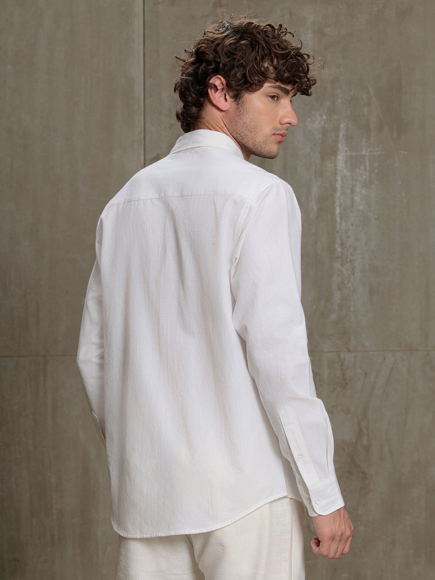 Men White Solid Full Sleeve Formal Shirt