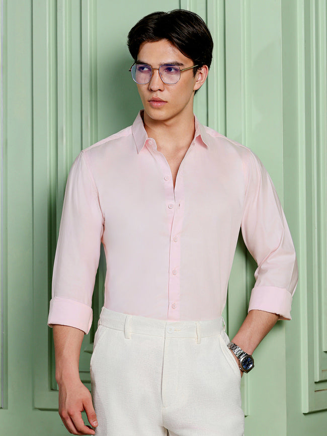Men Pink Solid Casual Shirt